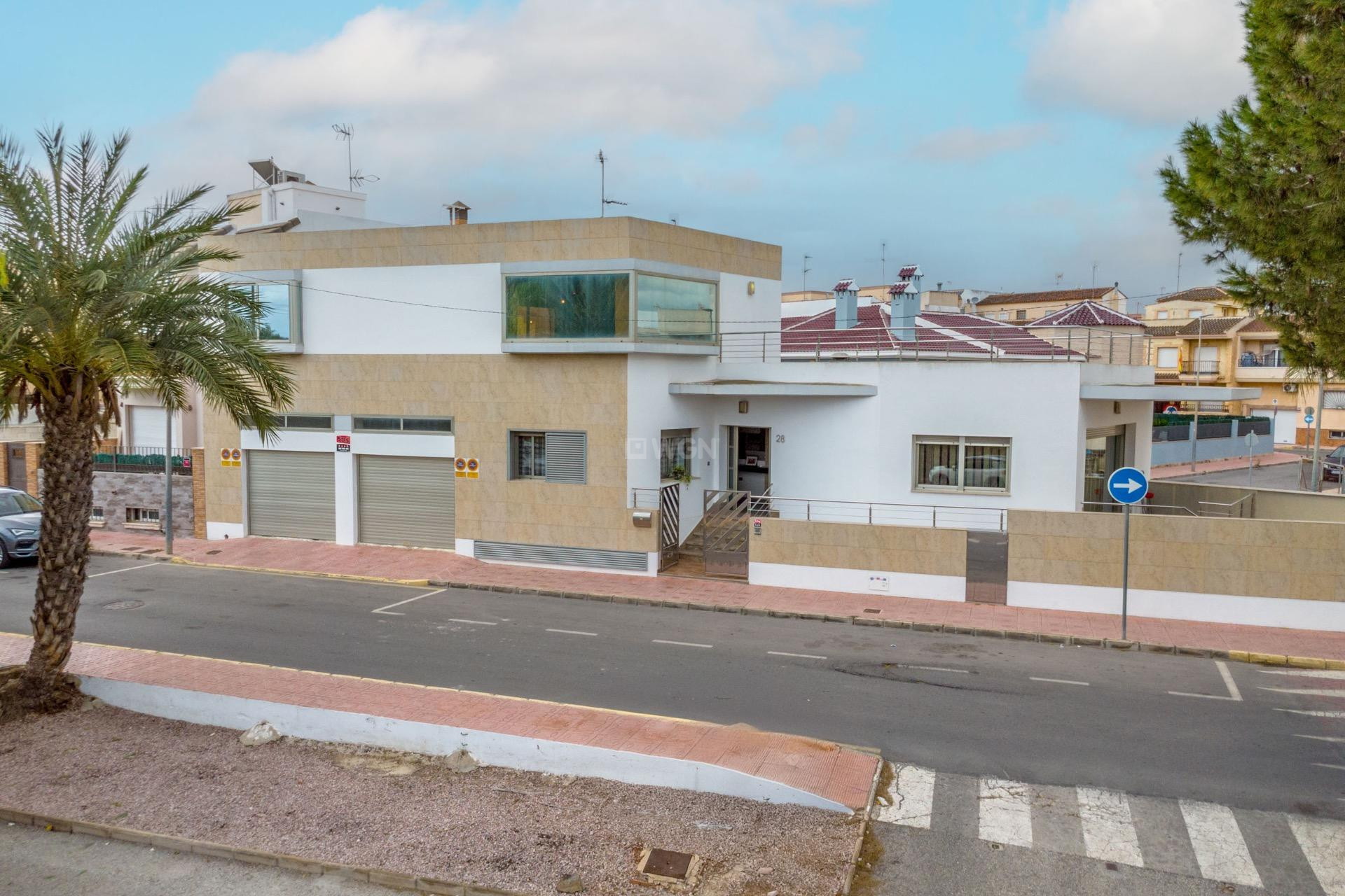 Resale - Villa - Rojales