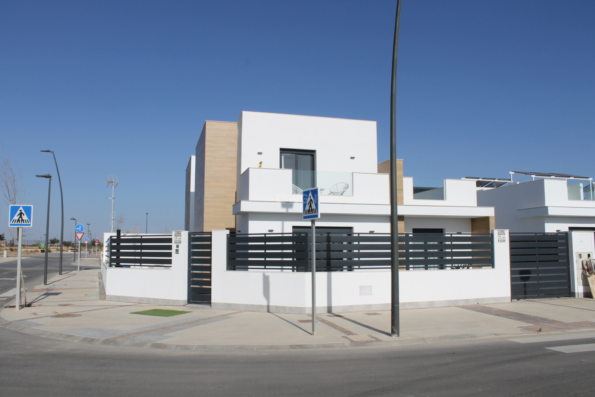 Resale - Villa - Roldan - Inland