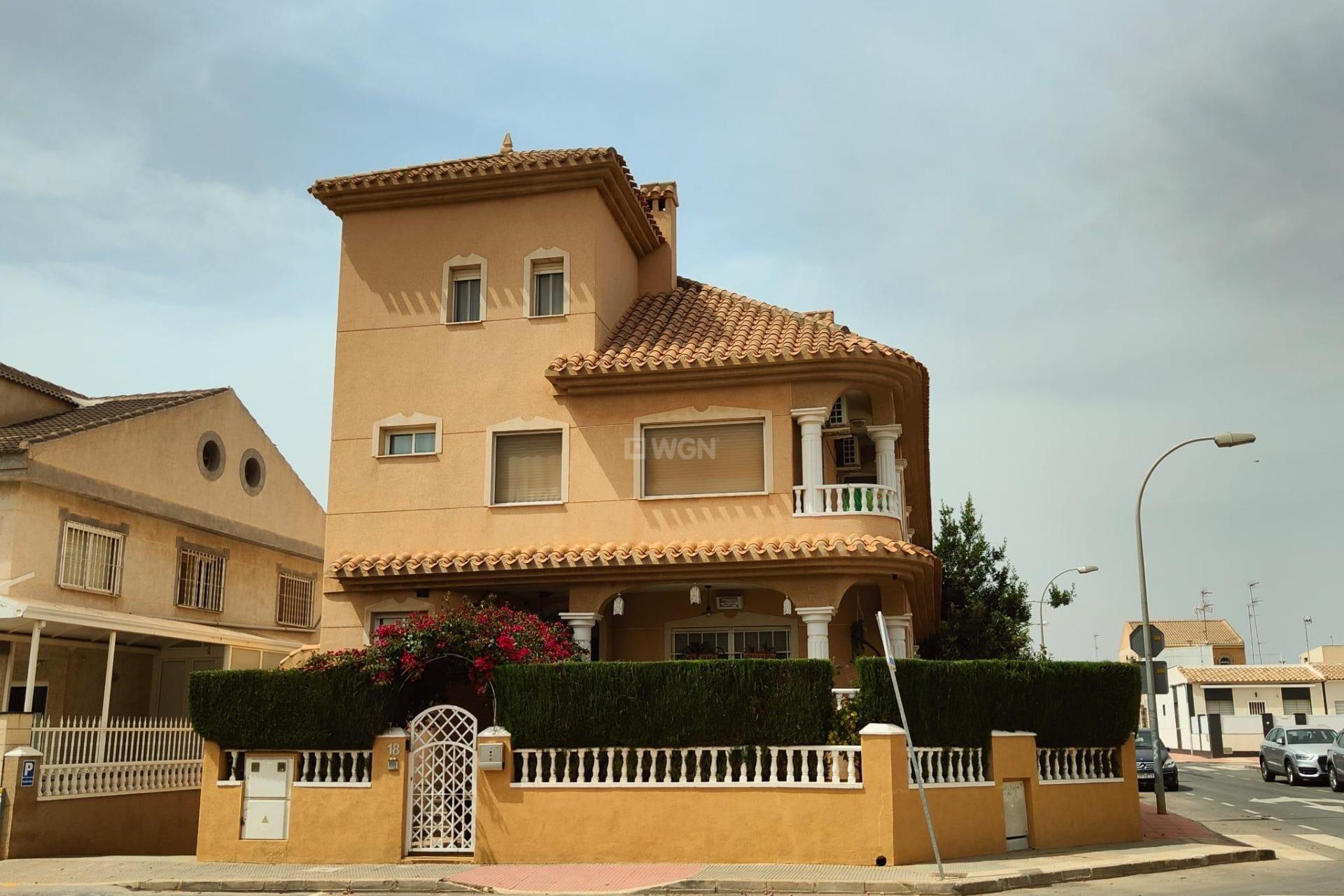 Resale - Villa - San Javier
