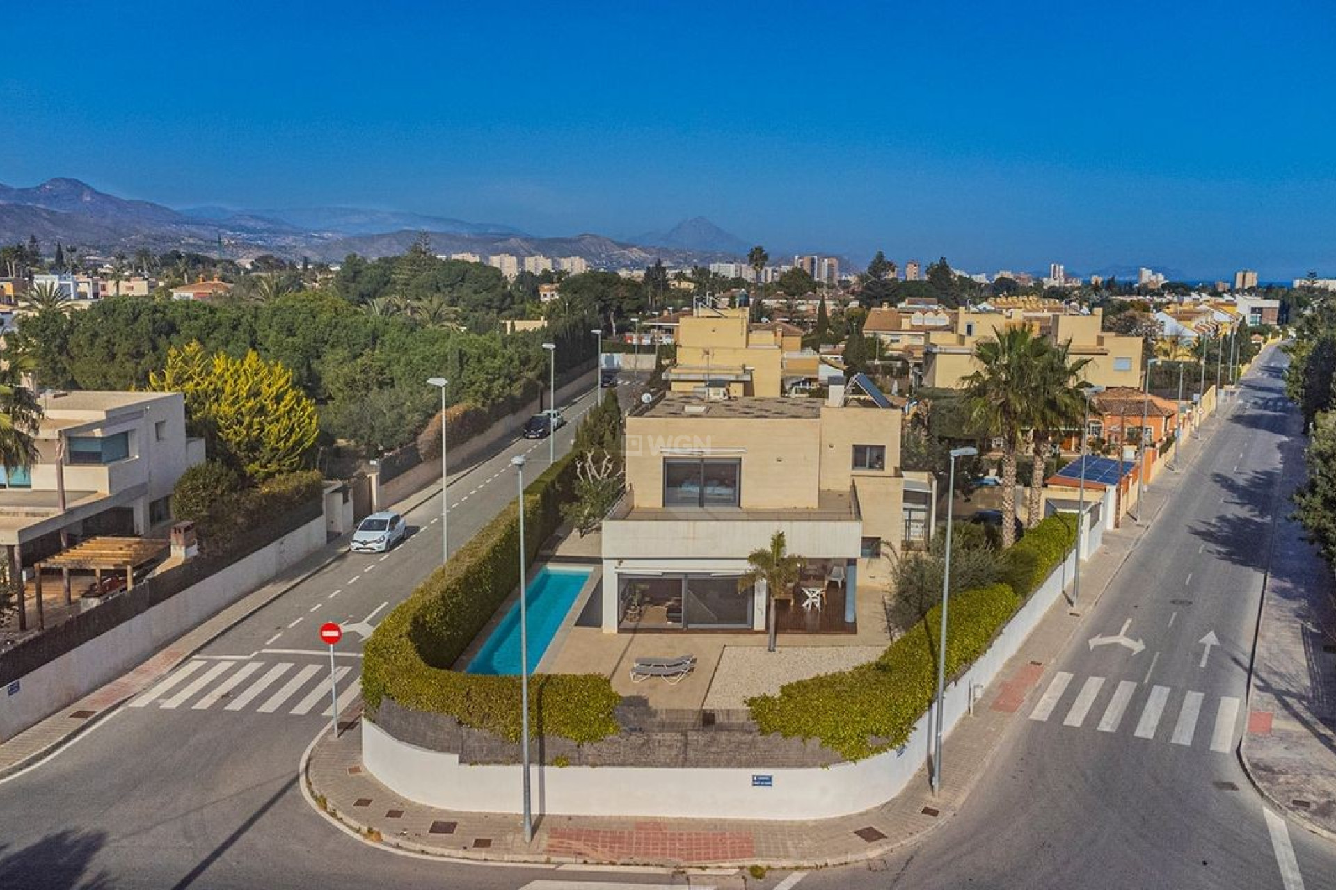 Resale - Villa - San Juan de Alicante - Costa Blanca