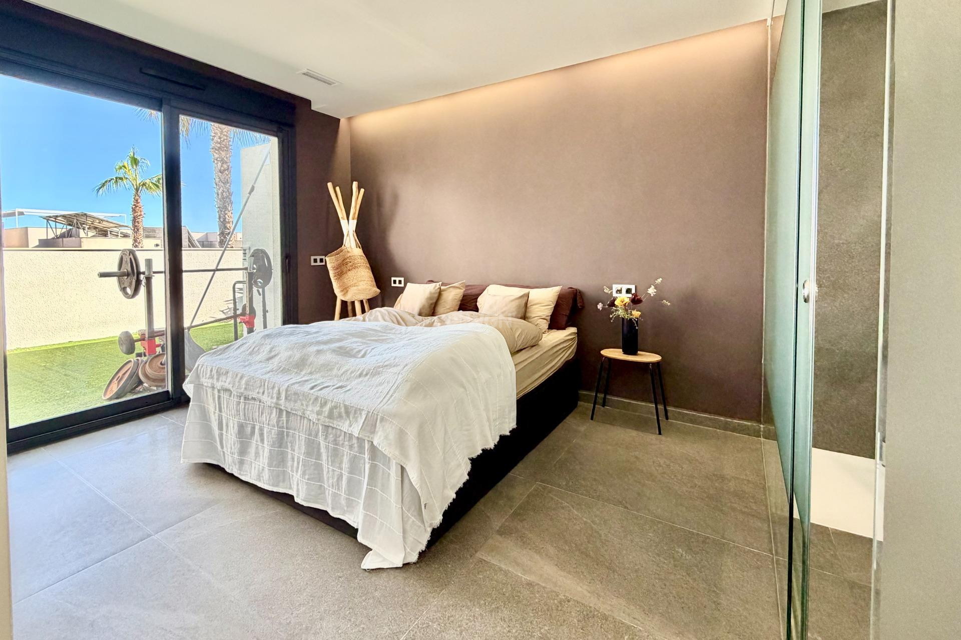 Resale - Villa - San Miguel de Salinas - Bellavista