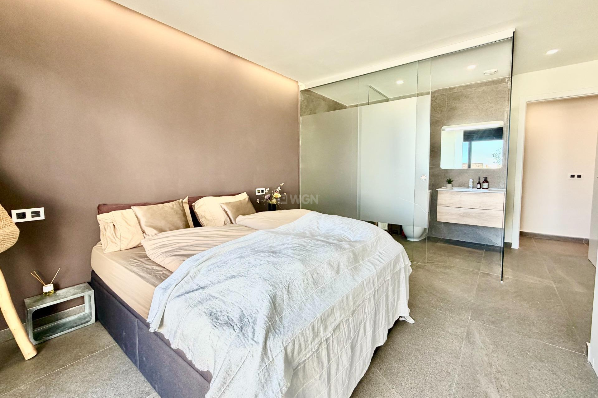 Resale - Villa - San Miguel de Salinas - Bellavista