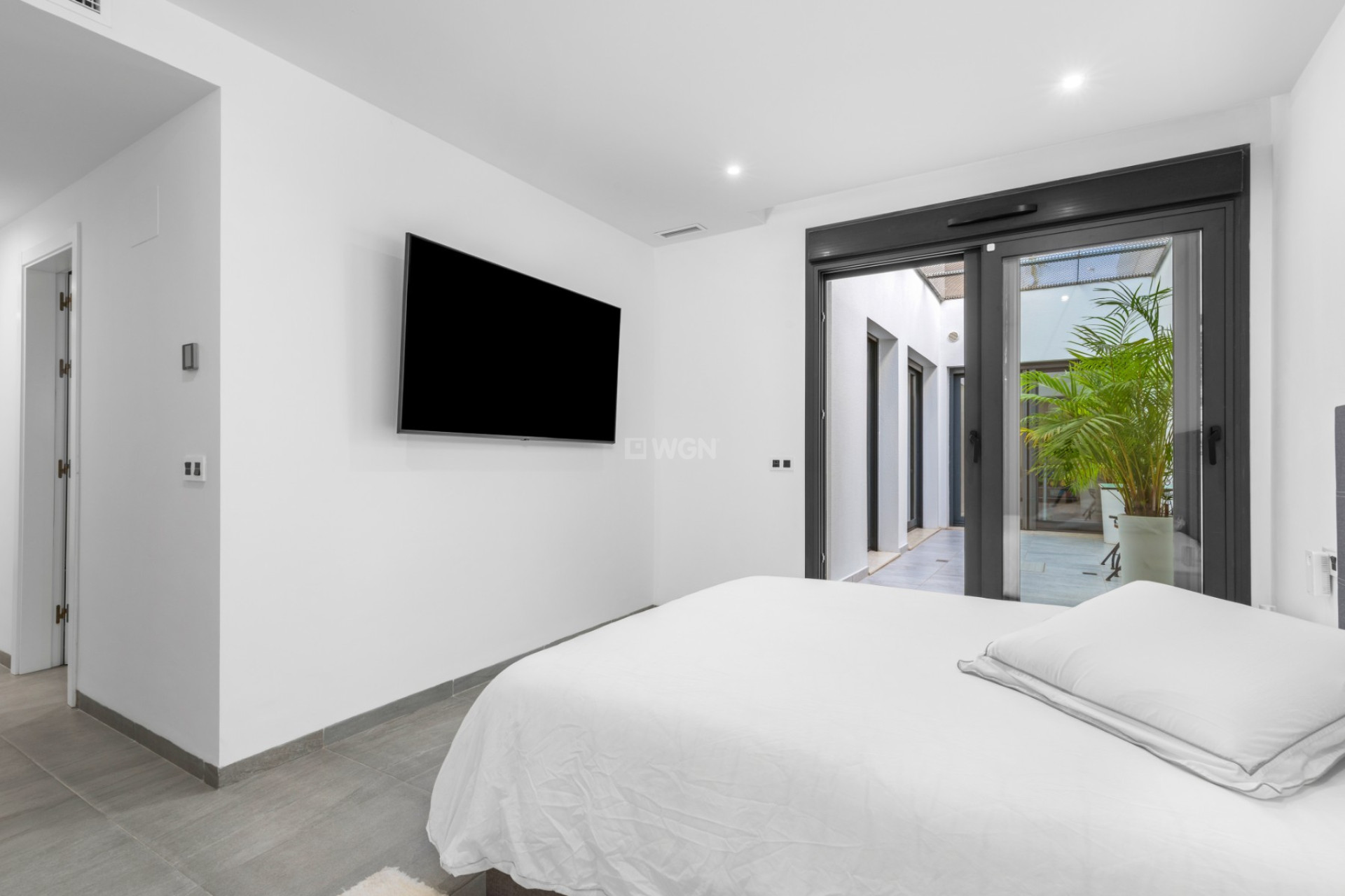 Resale - Villa - San Miguel de Salinas - Inland