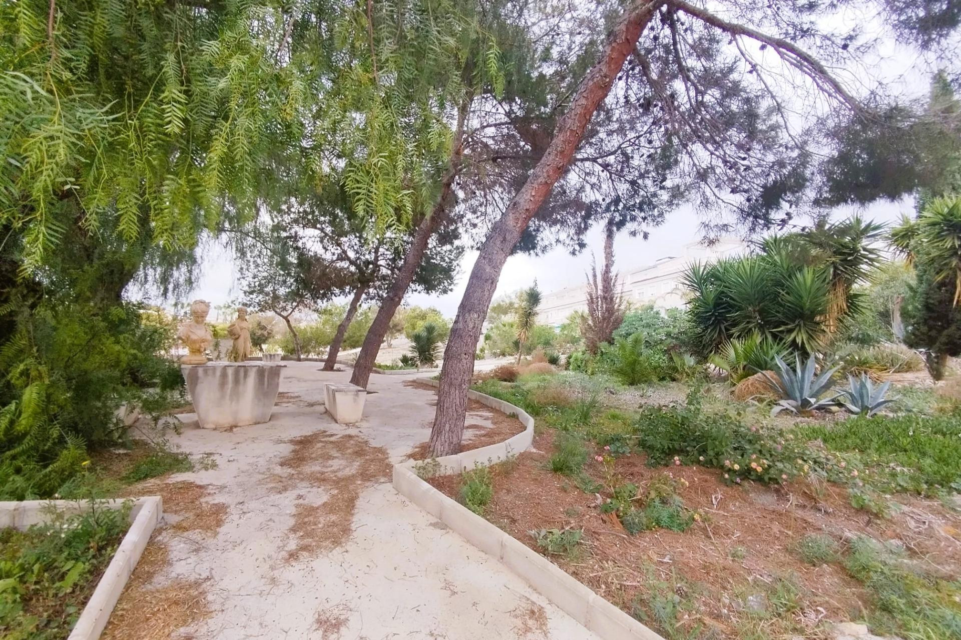 Resale - Villa - San Miguel de Salinas - Inland