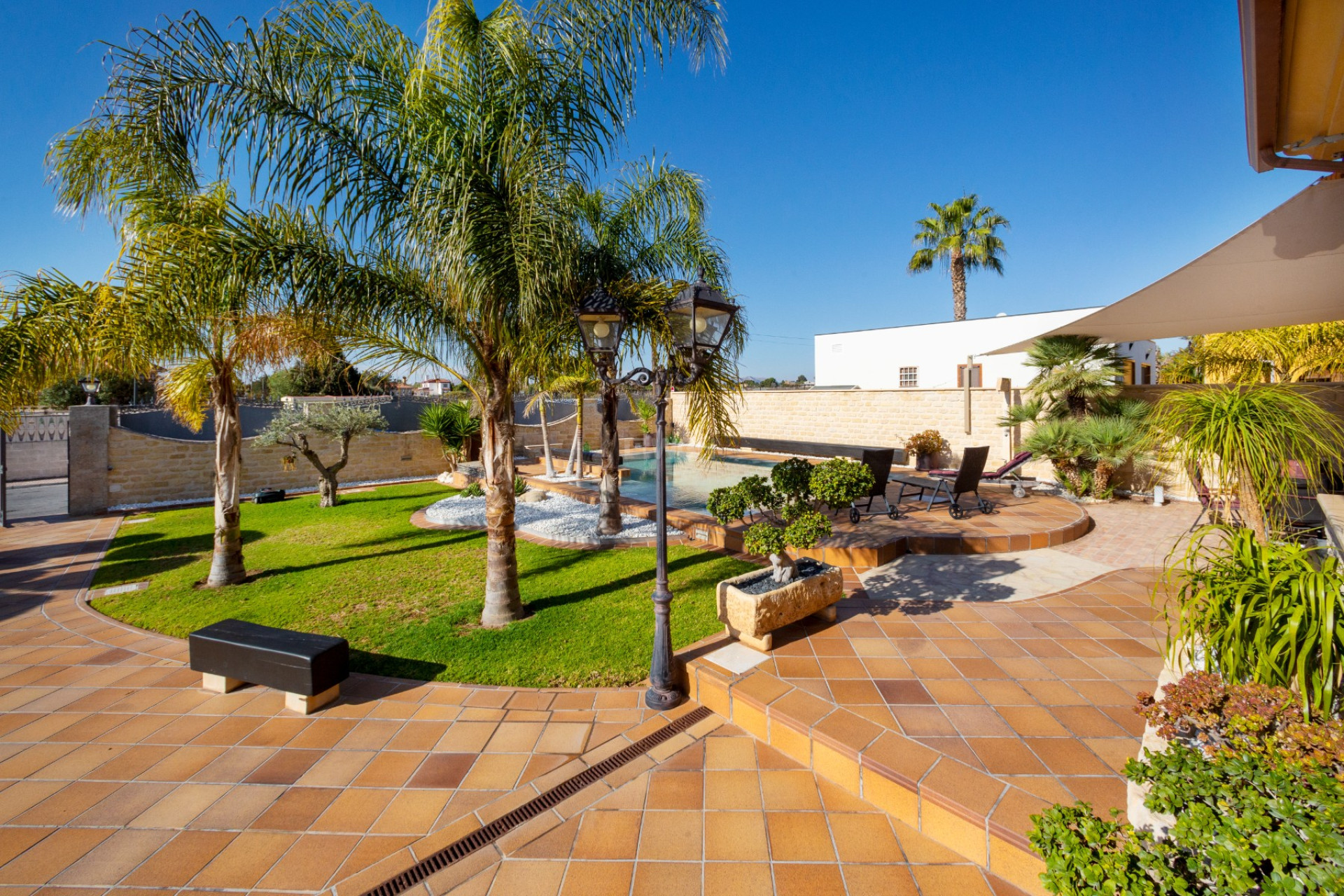 Resale - Villa - San Vicente del Raspeig - Inland