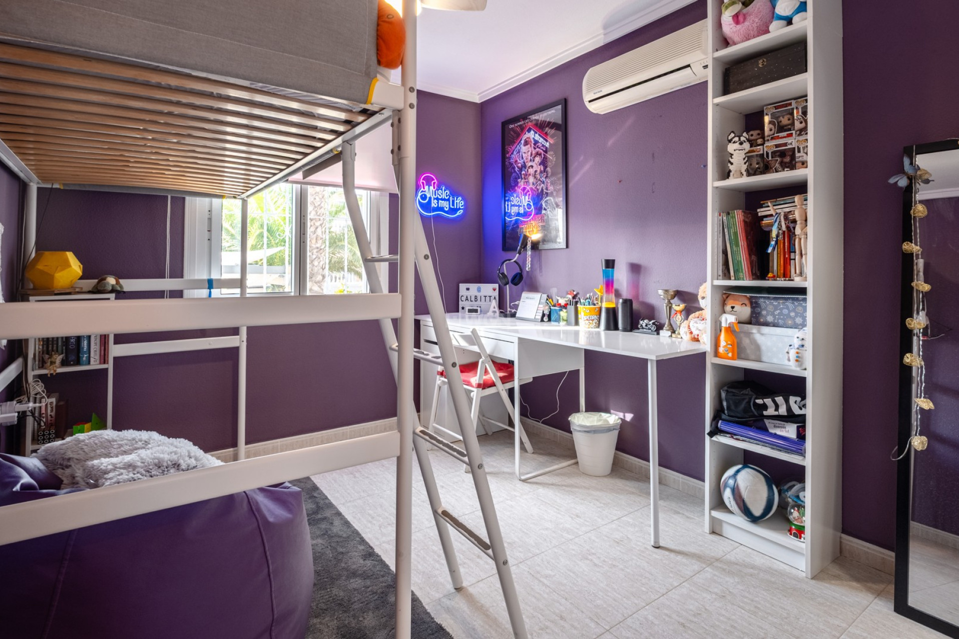 Resale - Villa - Santa Pola - Costa Blanca