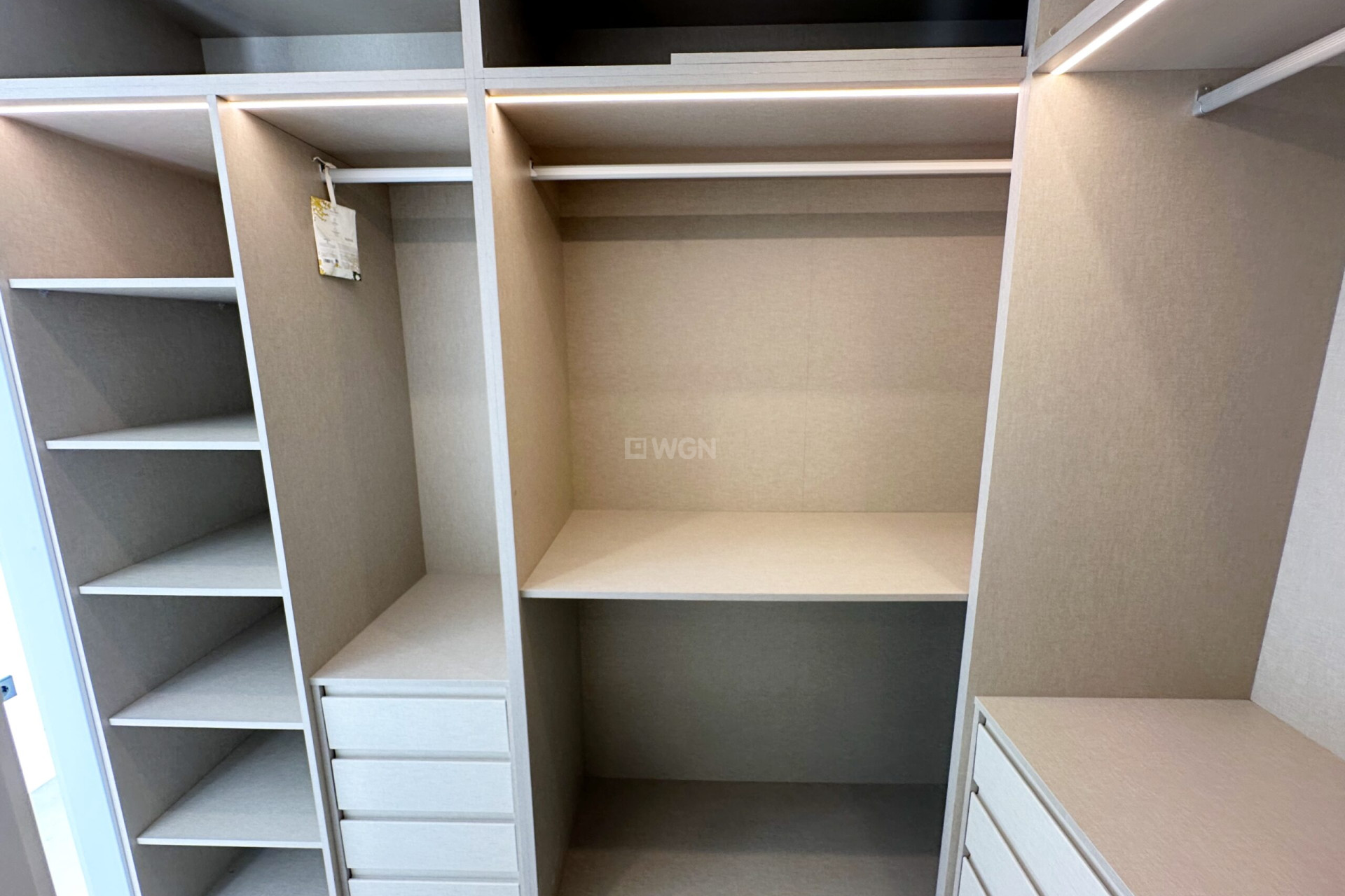 Resale - Villa - Santa Rosalia Resort - Inland