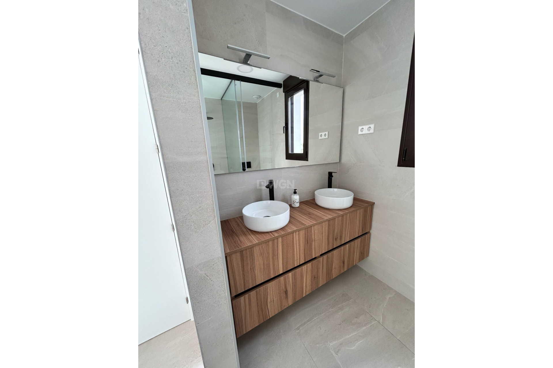 Resale - Villa - Santa Rosalia Resort - Inland