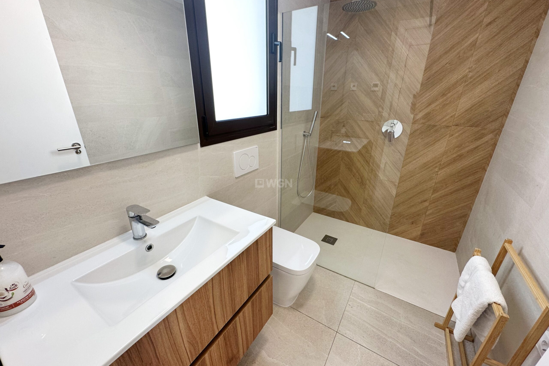 Resale - Villa - Santa Rosalia Resort - Inland