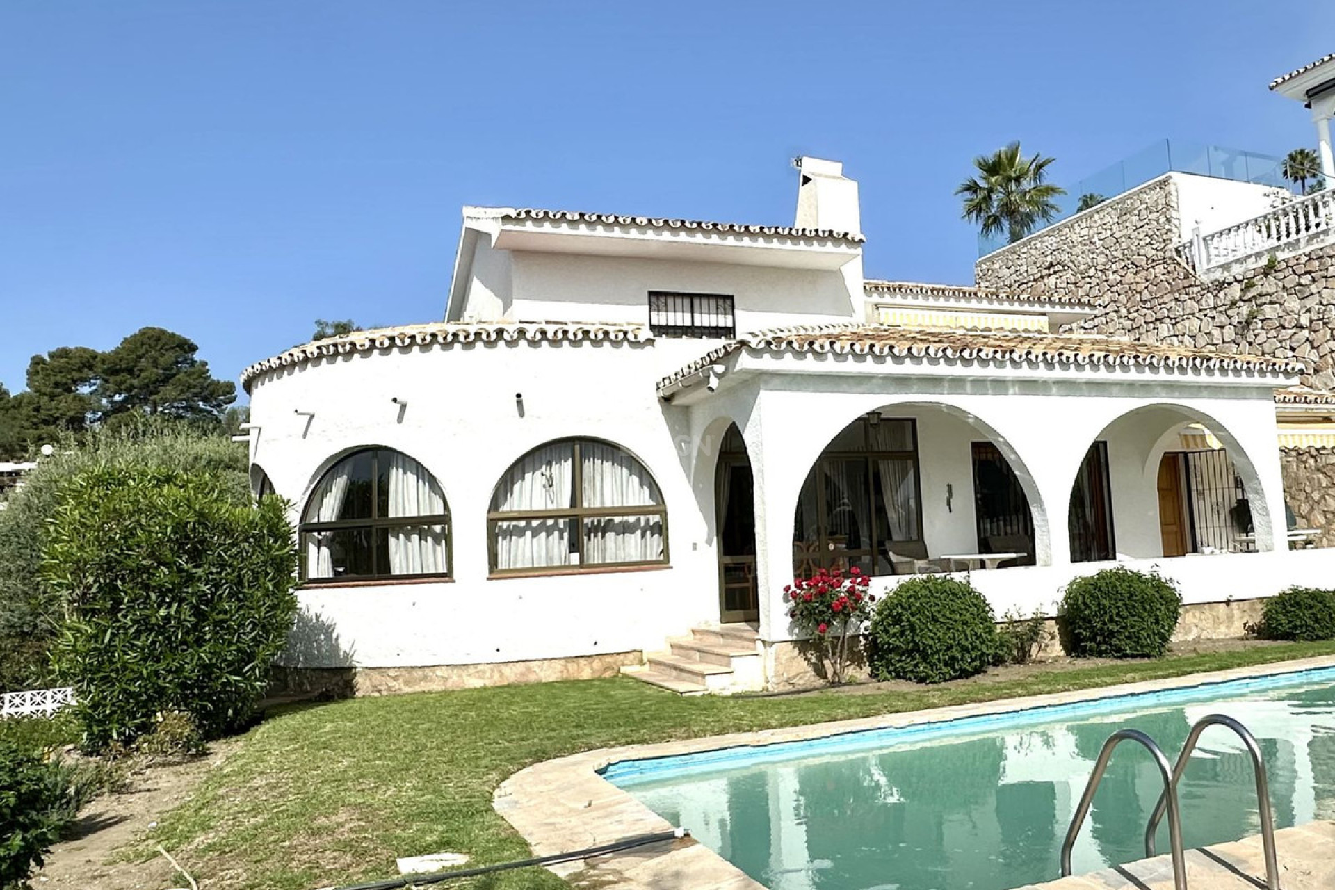 Resale - Villa - Torremuelle - Costa del Sol