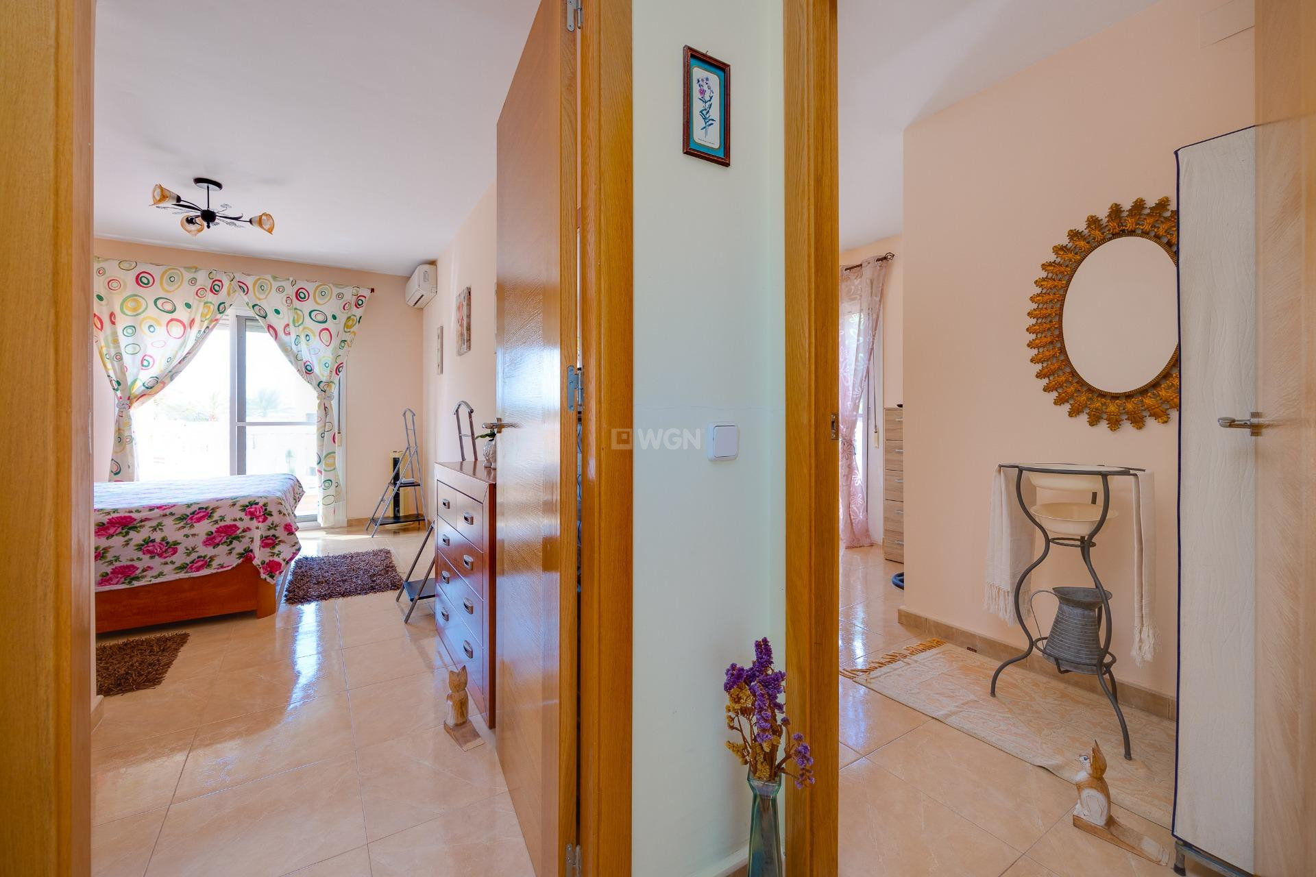 Resale - Villa - Torrevieja - aguas nuevas