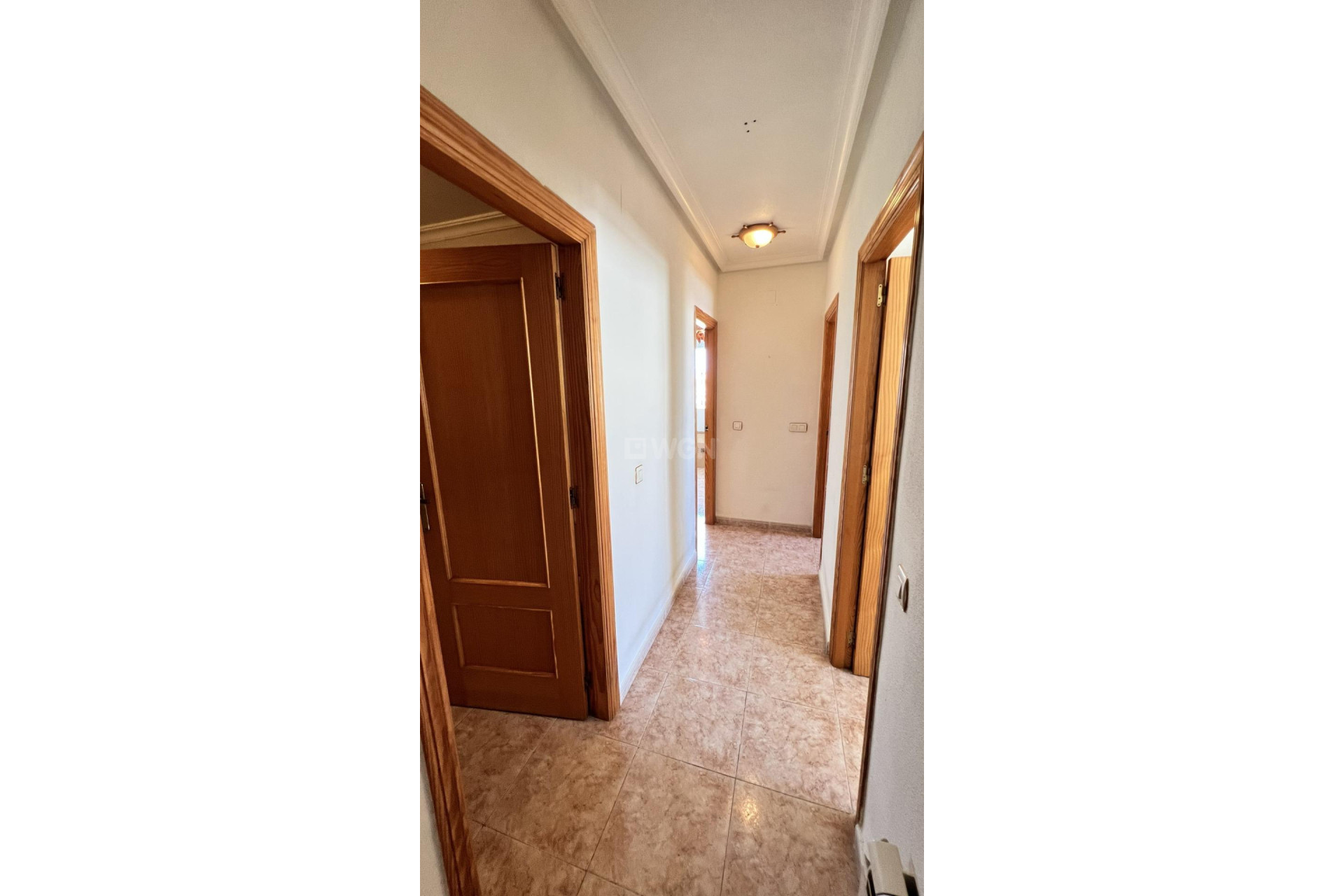 Resale - Villa - Torrevieja - aguas nuevas