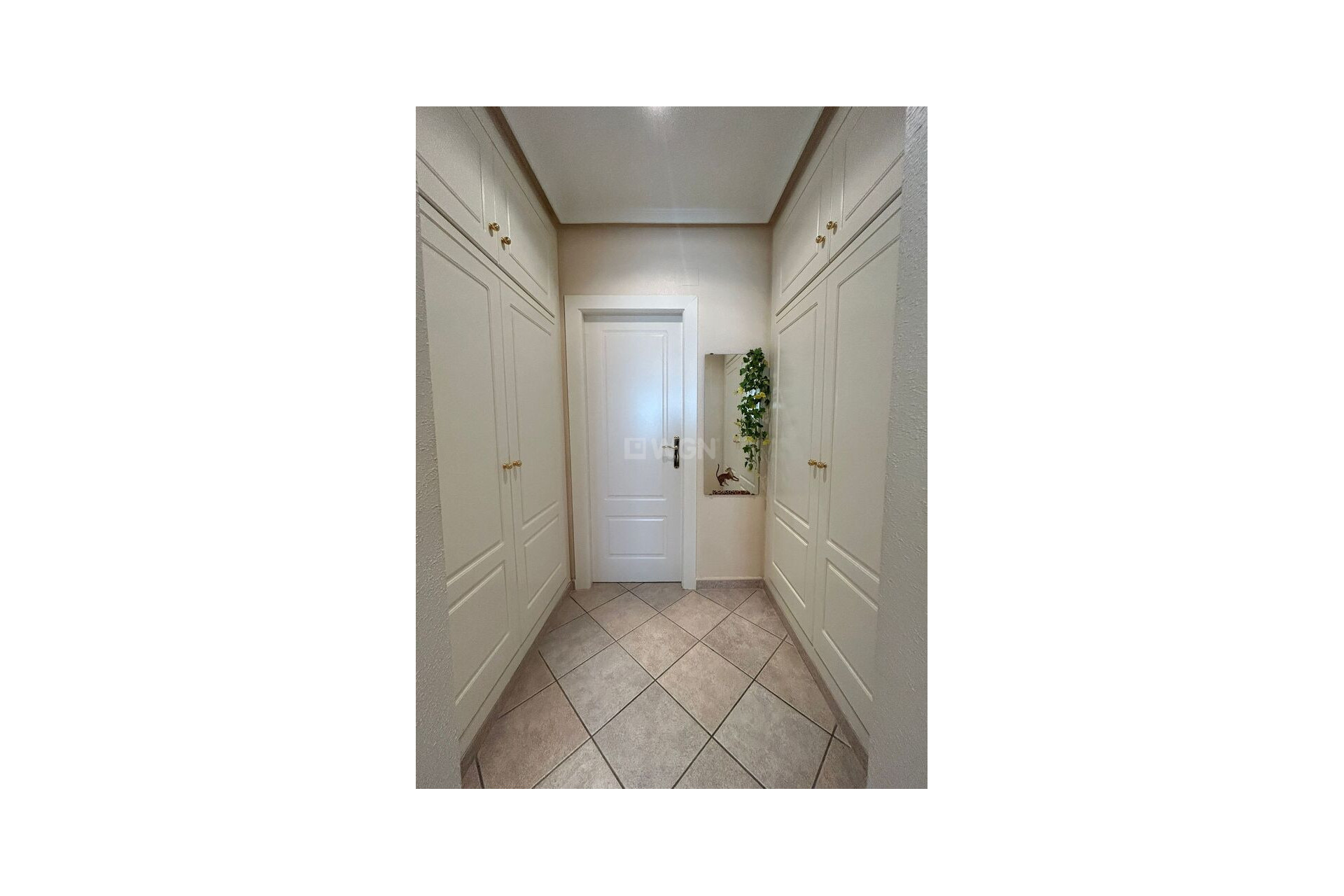 Resale - Villa - Torrevieja - aguas nuevas