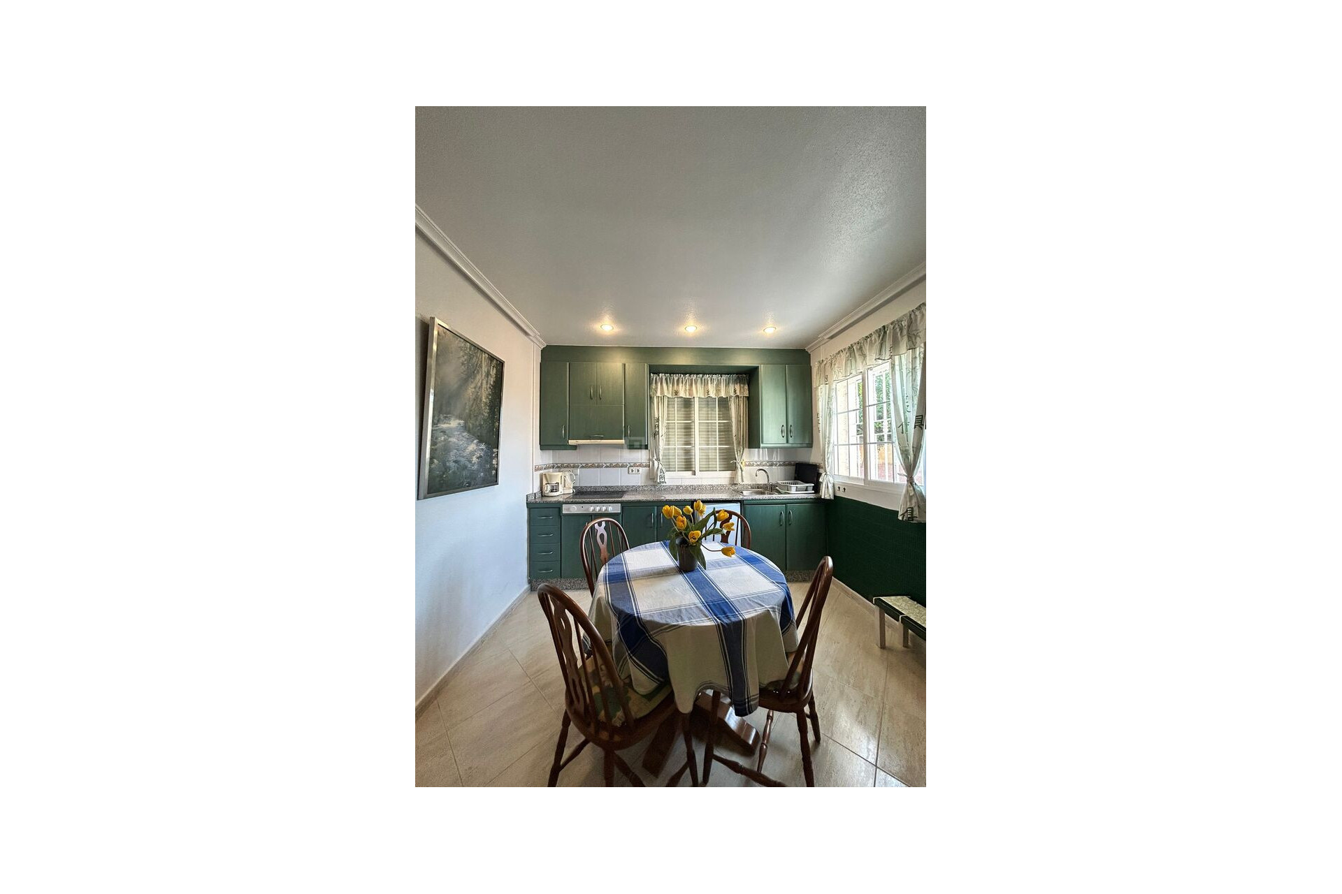Resale - Villa - Torrevieja - aguas nuevas
