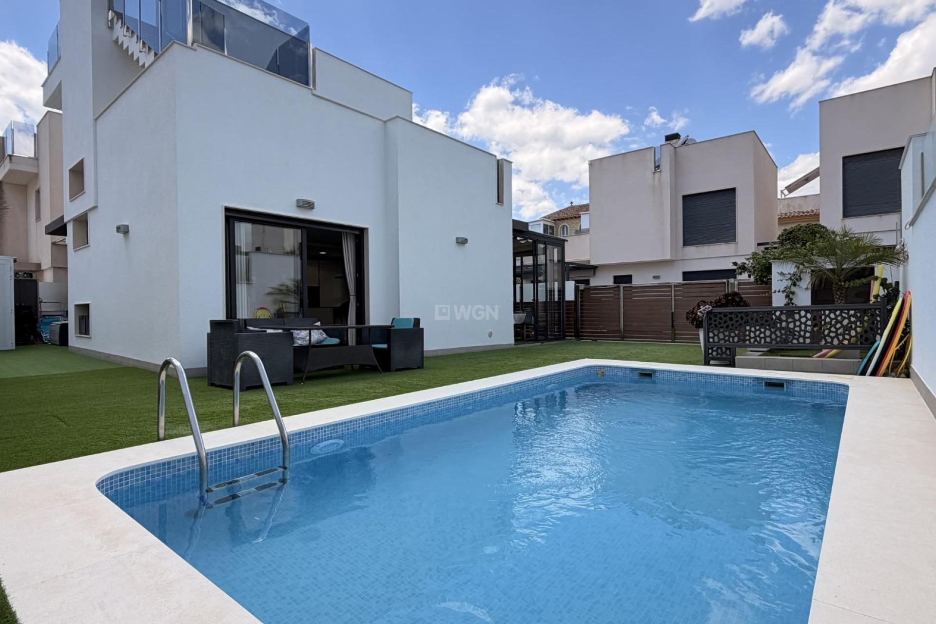 Resale - Villa - Torrevieja - aguas nuevas