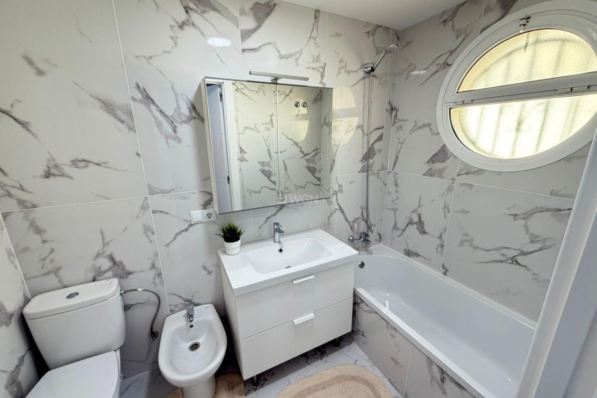 Resale - Villa - Torrevieja - Cabo Cervera