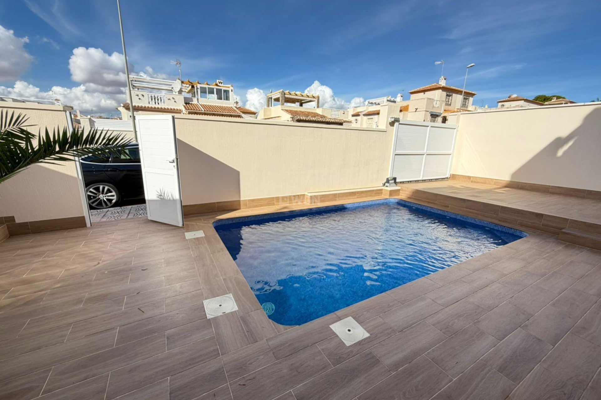 Resale - Villa - Torrevieja - Cabo Cervera