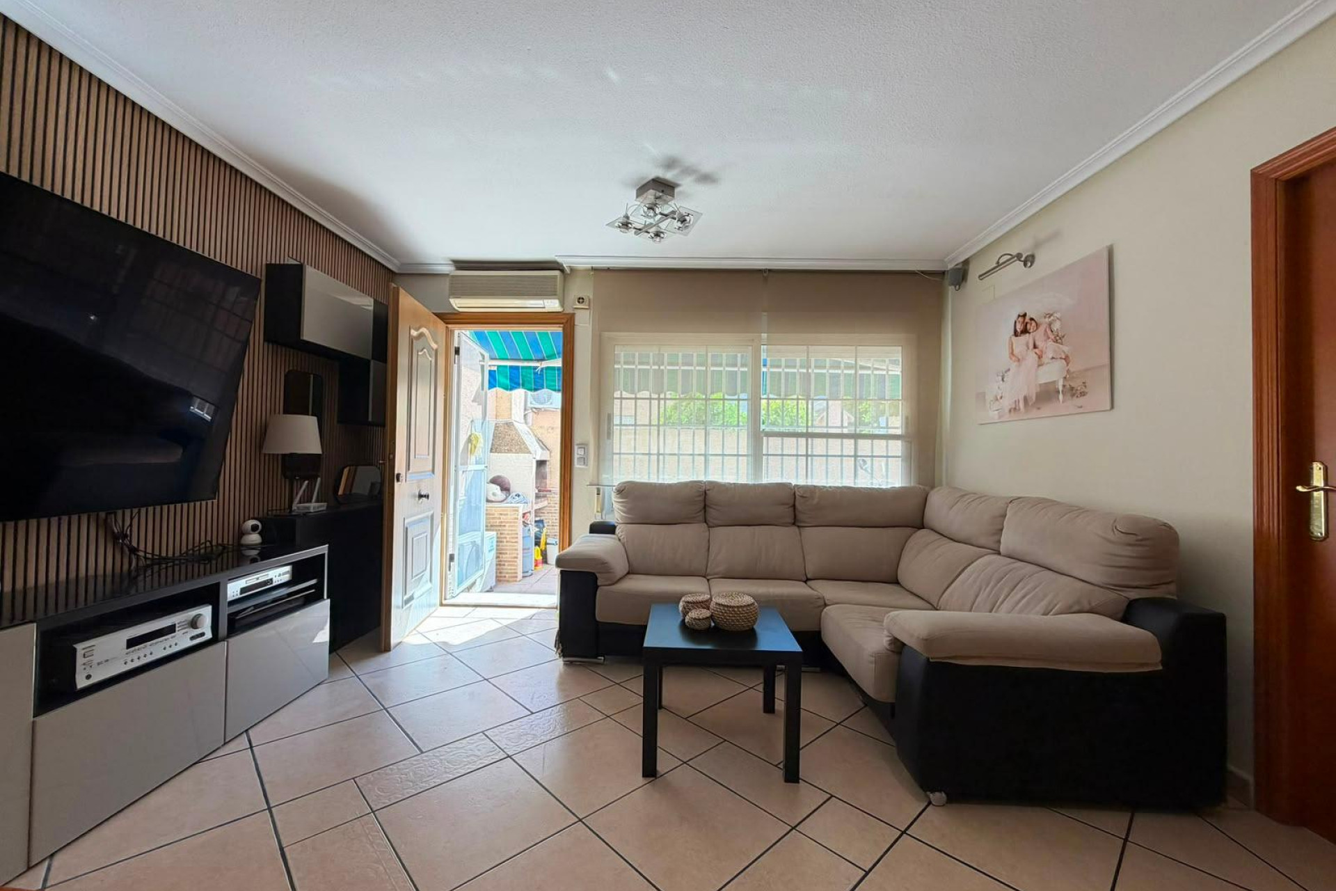 Resale - Villa - Torrevieja - Carrefour
