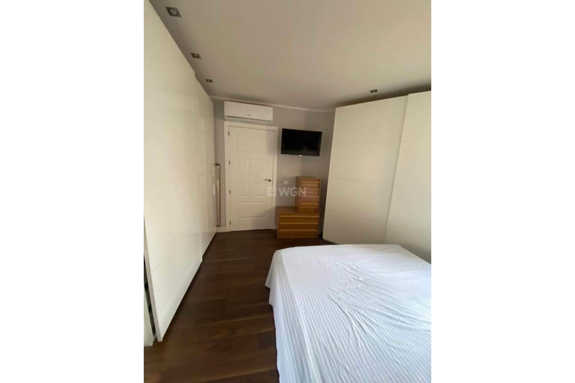 Resale - Villa - Torrevieja - Centro - Muelle Pesquero