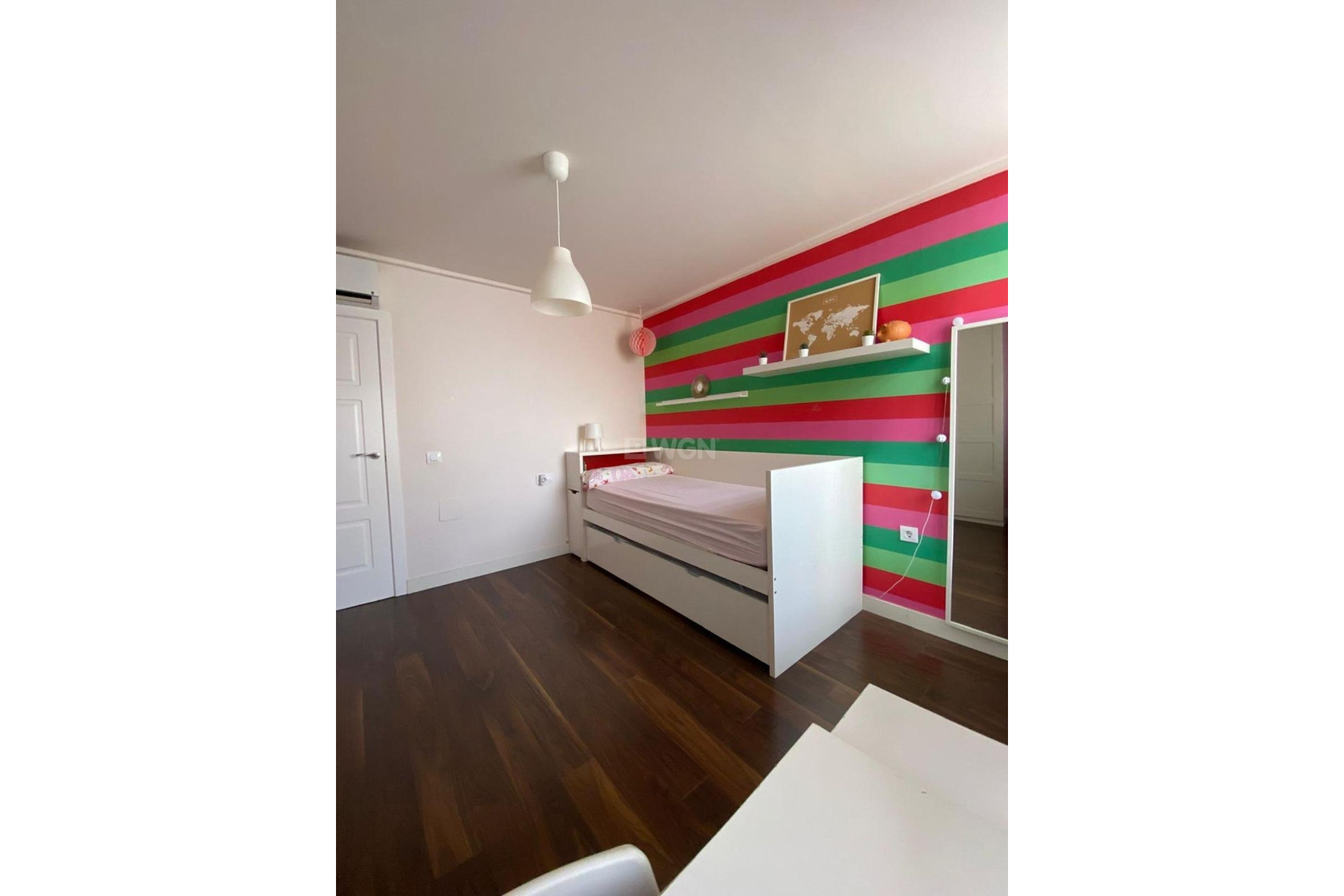 Resale - Villa - Torrevieja - Centro - Muelle Pesquero