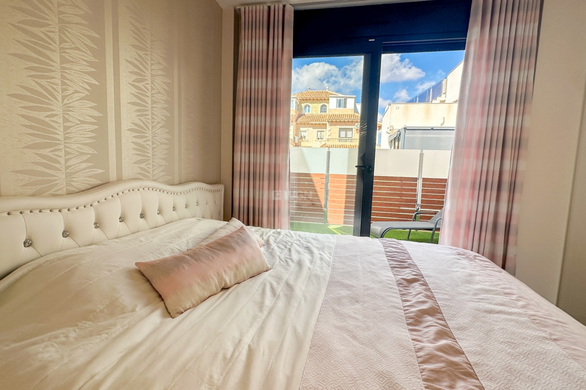 Resale - Villa - Torrevieja - Costa Blanca