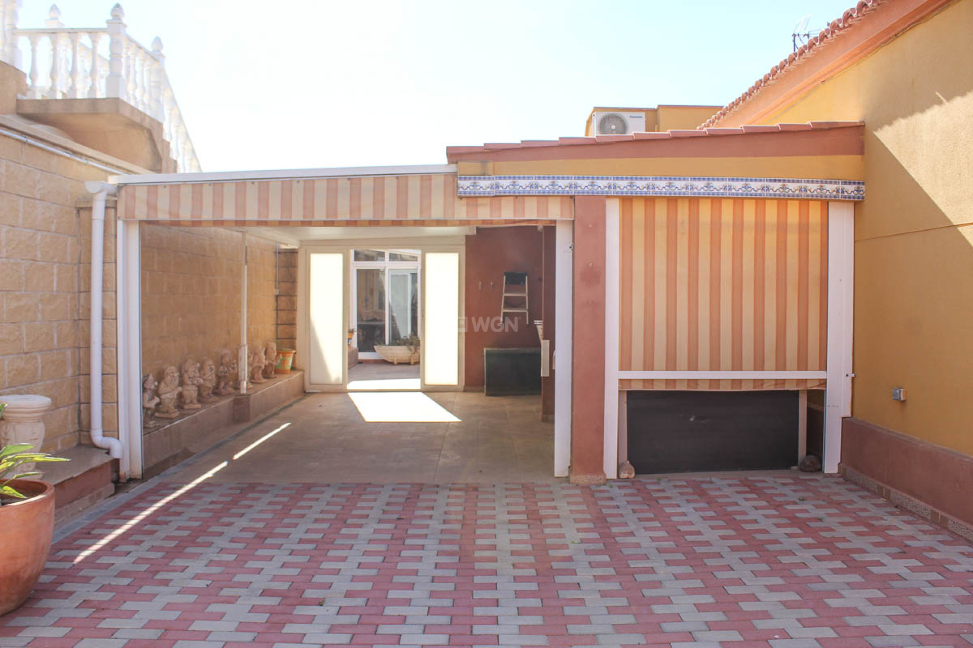 Resale - Villa - Torrevieja - Costa Blanca