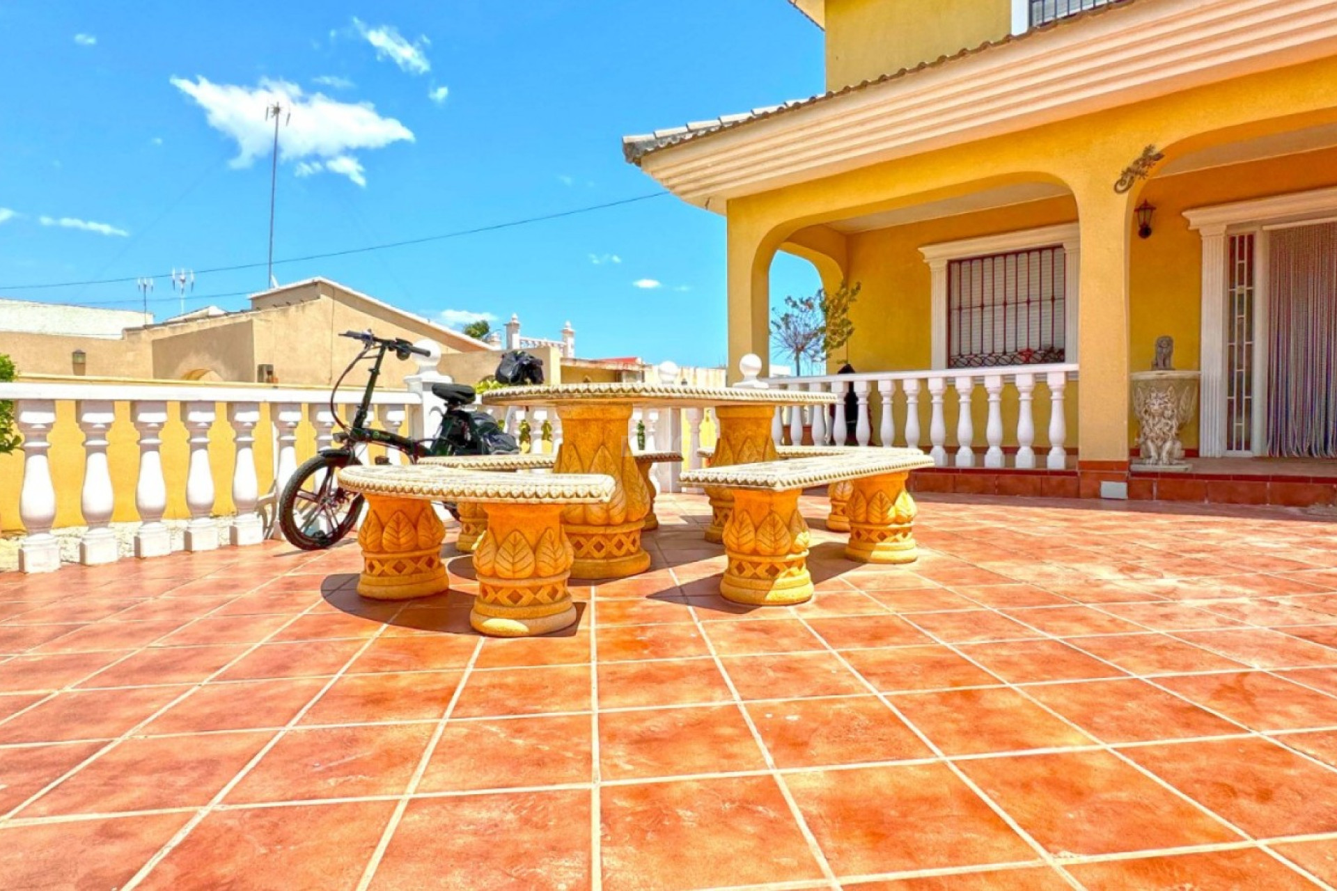 Resale - Villa - Torrevieja - Costa Blanca