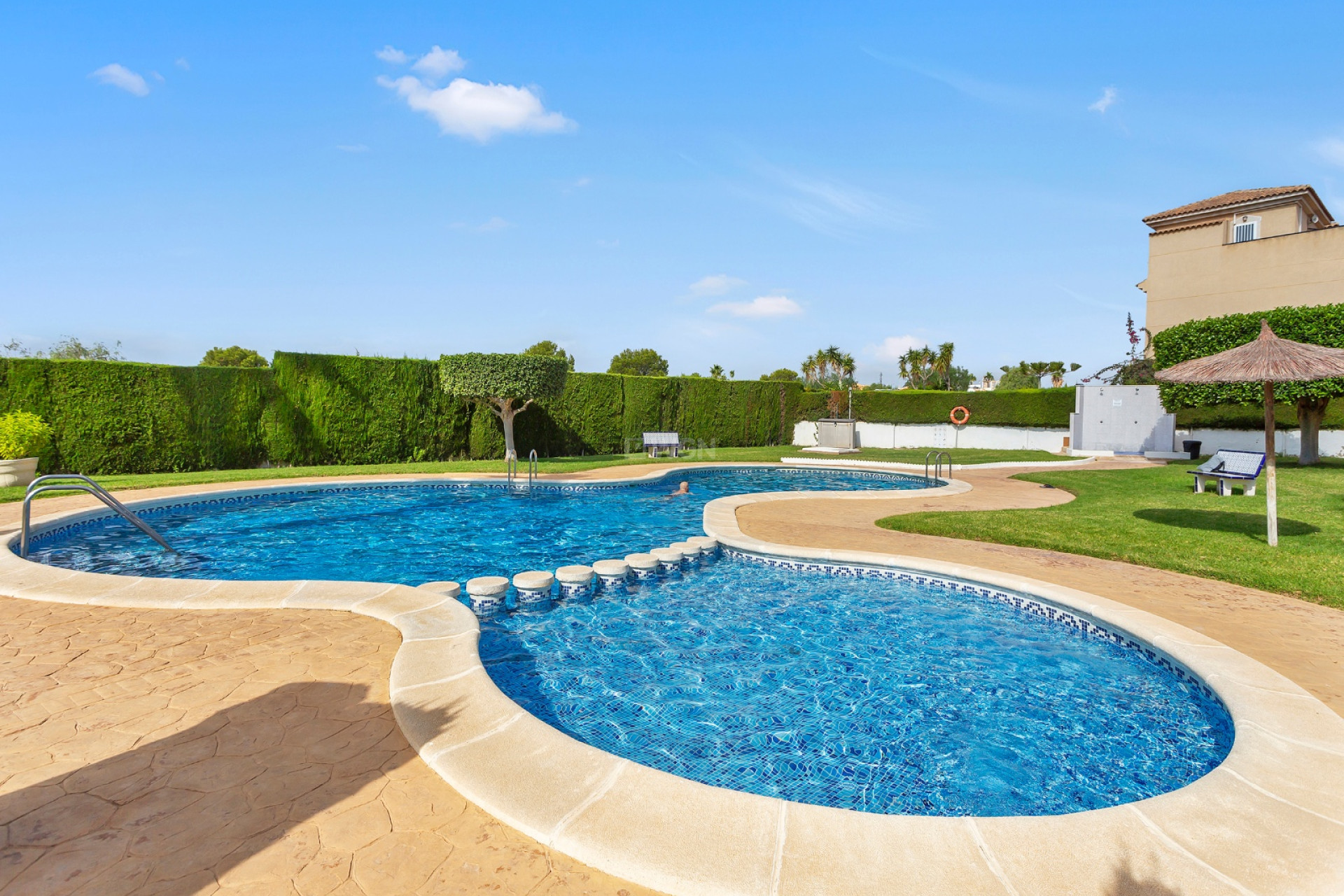 Resale - Villa - Torrevieja - Costa Blanca