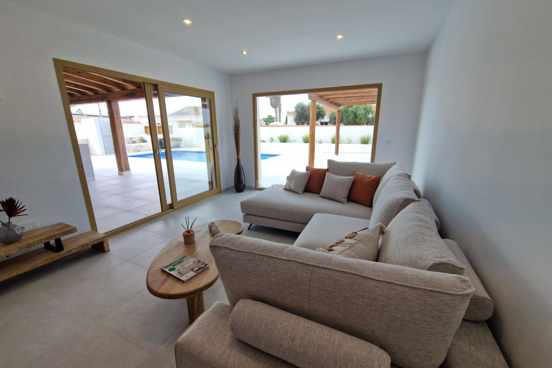 Resale - Villa - Torrevieja - Costa Blanca