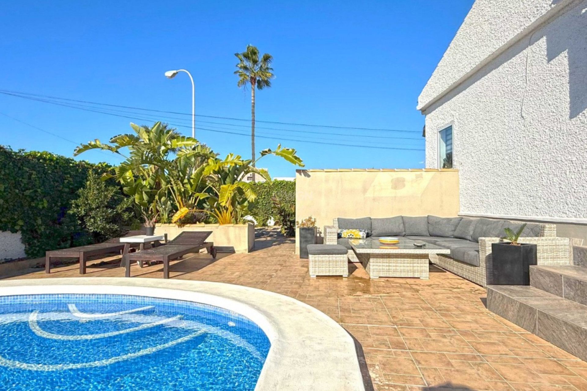 Resale - Villa - Torrevieja - Costa Blanca