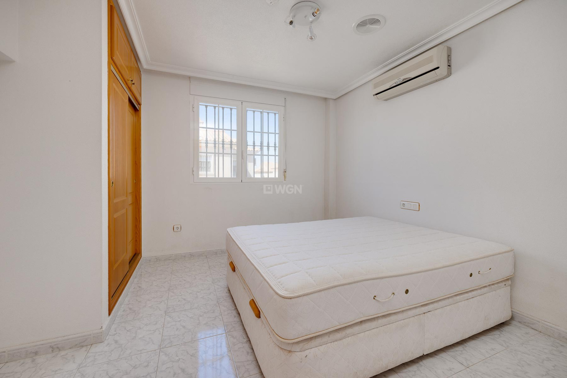 Resale - Villa - Torrevieja - Costa Blanca