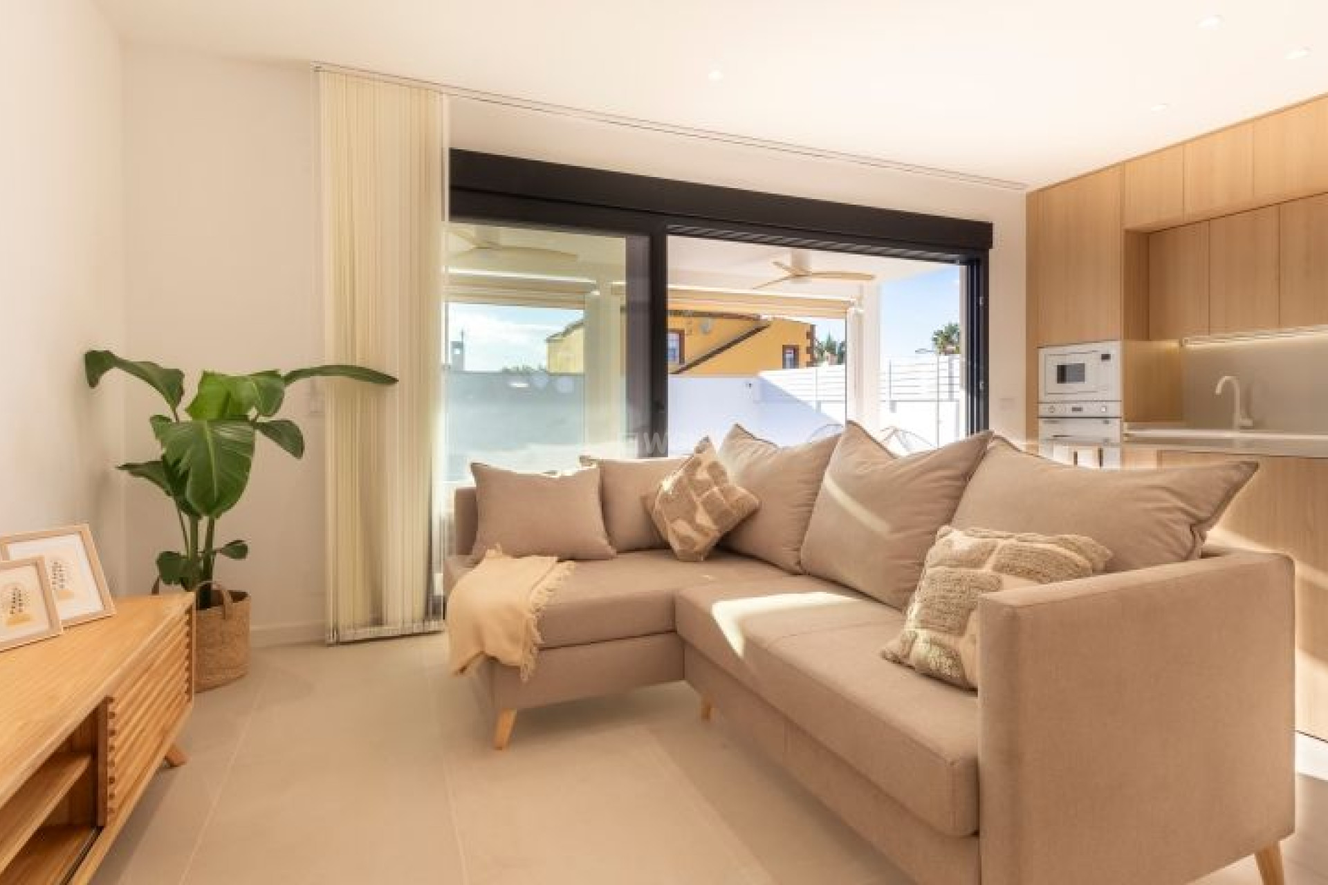 Resale - Villa - Torrevieja - Costa Blanca