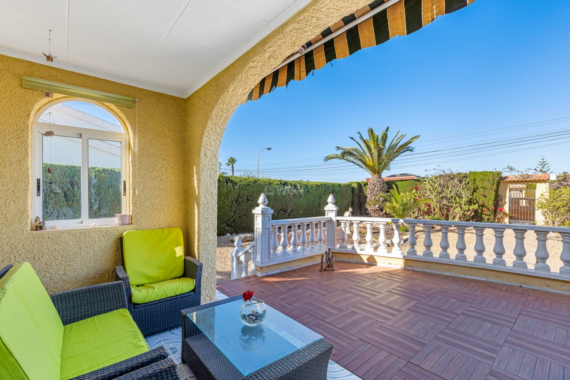 Resale - Villa - Torrevieja - Costa Blanca