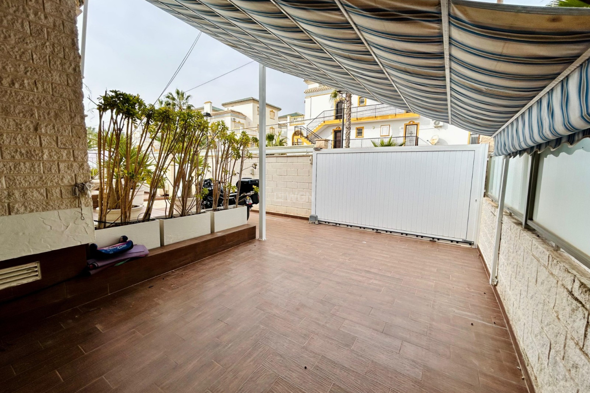 Resale - Villa - Torrevieja - Costa Blanca