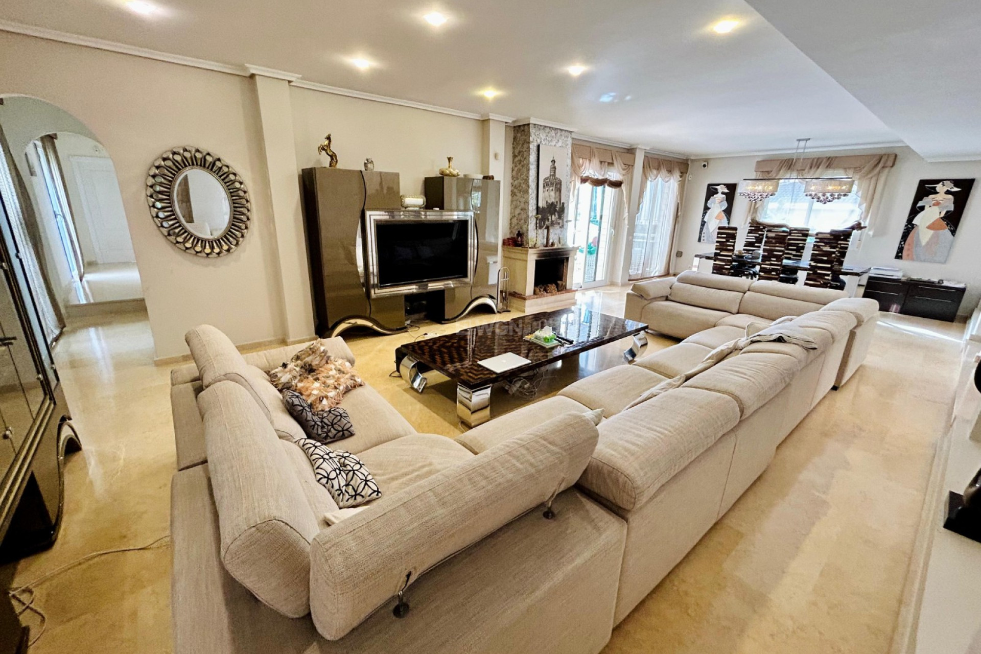 Resale - Villa - Torrevieja - Costa Blanca