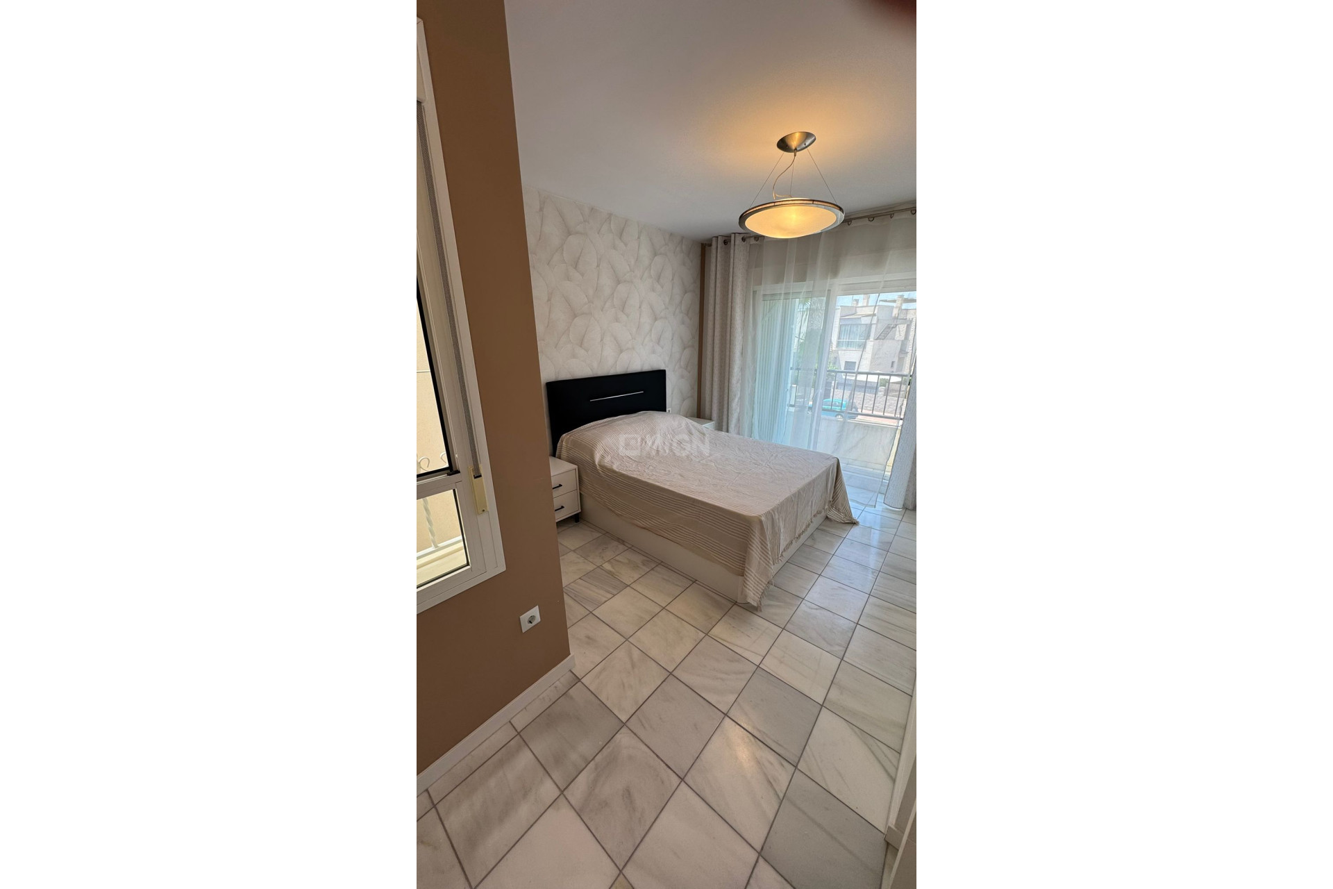 Resale - Villa - Torrevieja - Costa Blanca