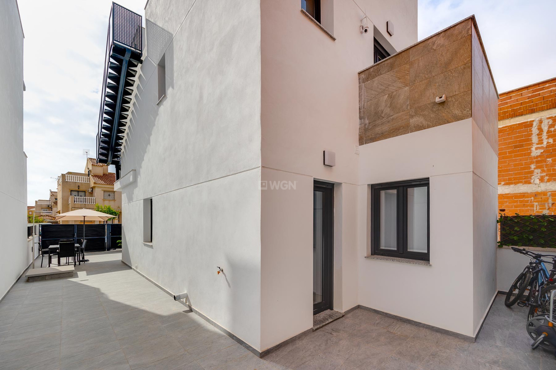 Resale - Villa - Torrevieja - Costa Blanca