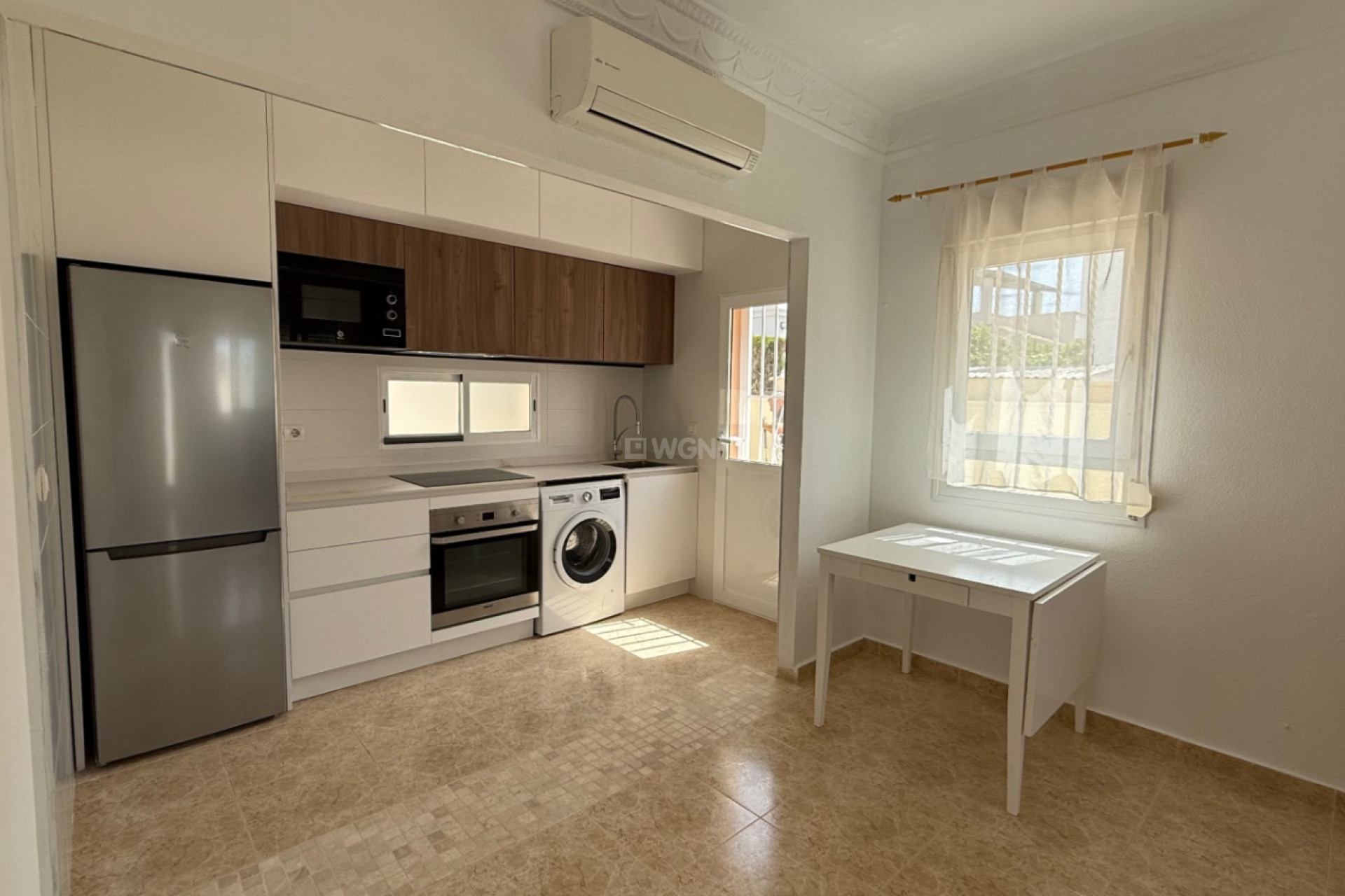 Resale - Villa - Torrevieja - Costa Blanca