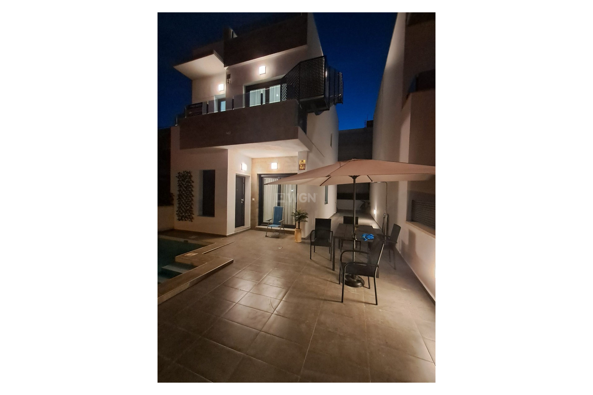 Resale - Villa - Torrevieja - Costa Blanca