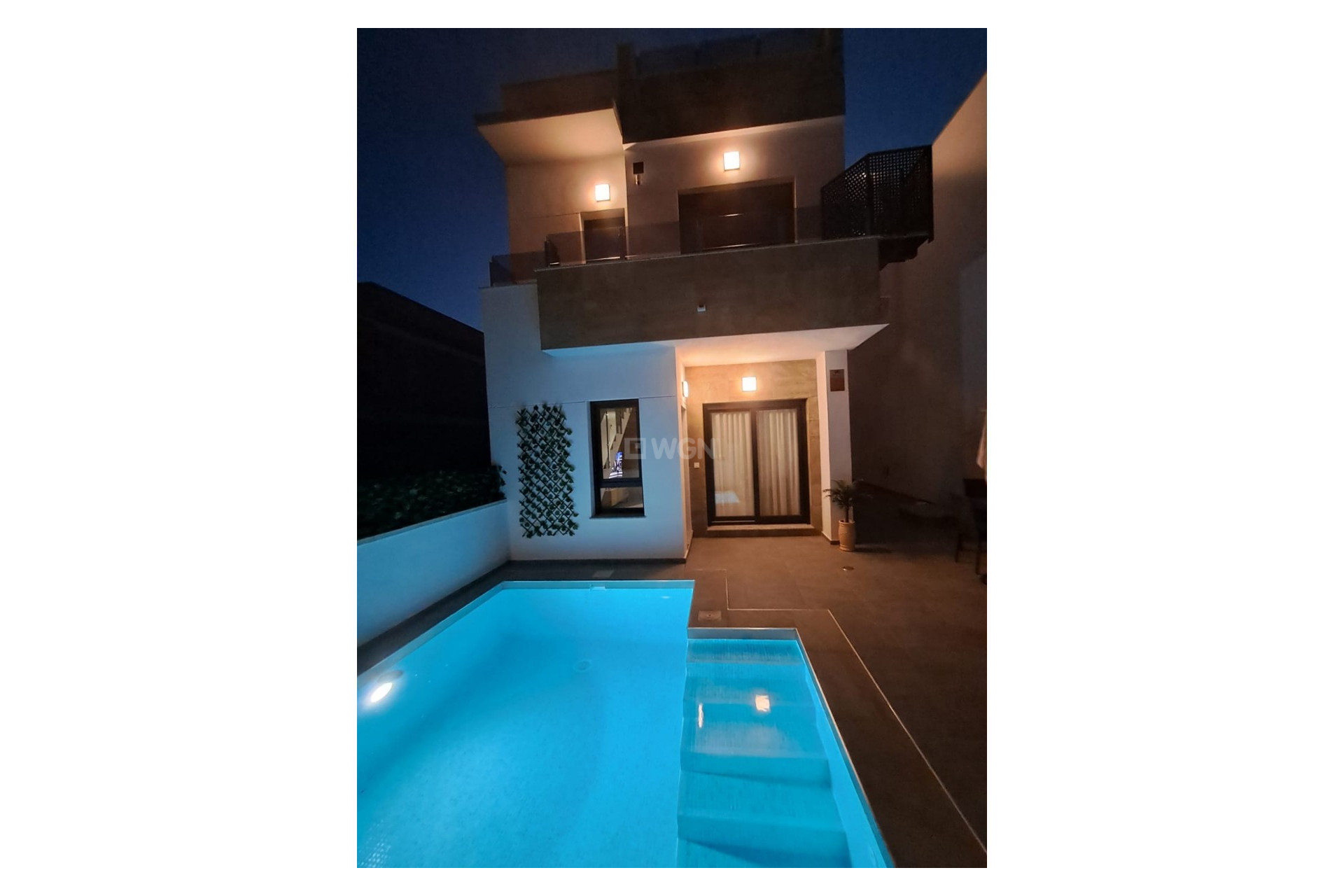 Resale - Villa - Torrevieja - Costa Blanca