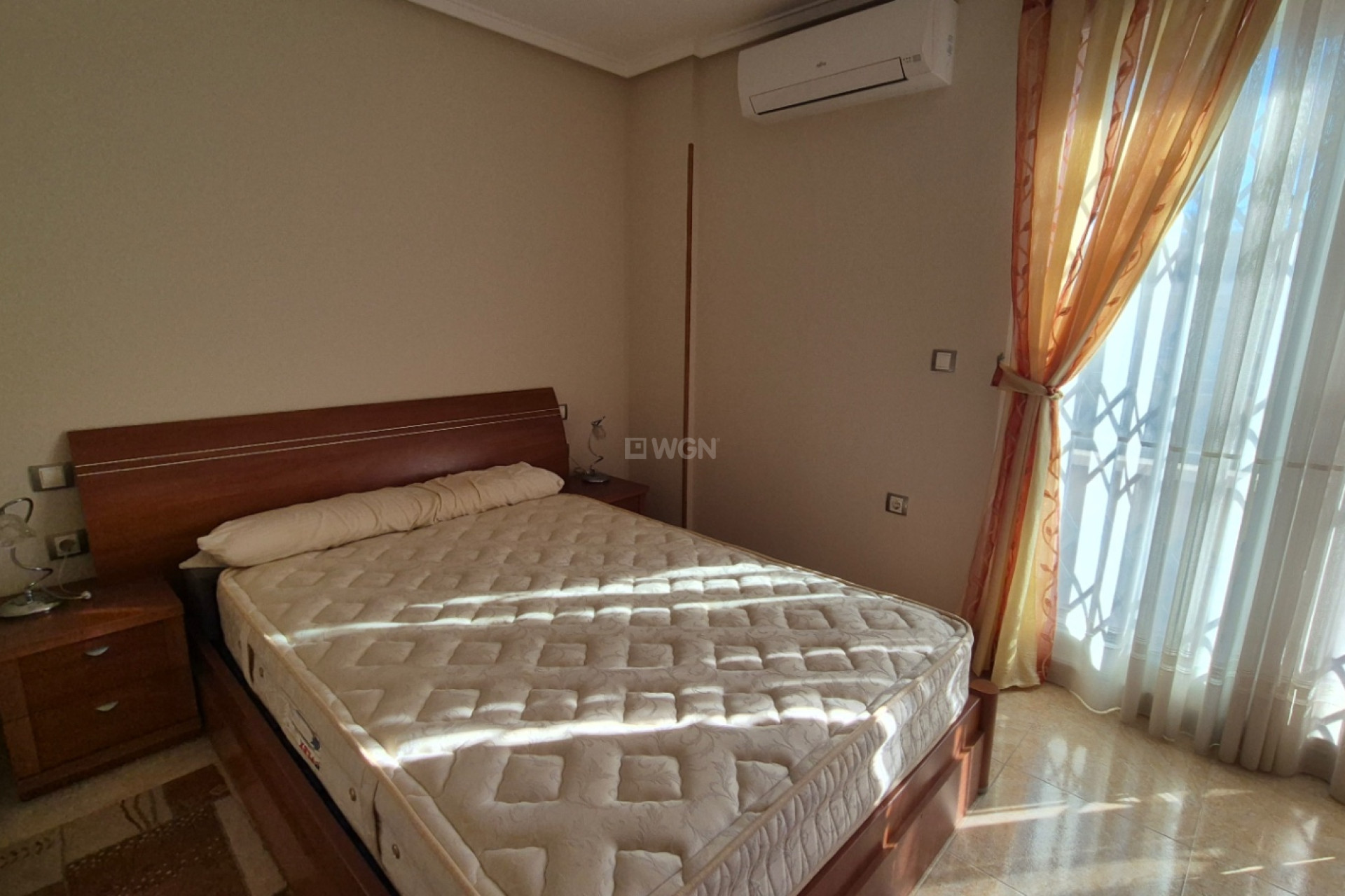 Resale - Villa - Torrevieja - Costa Blanca