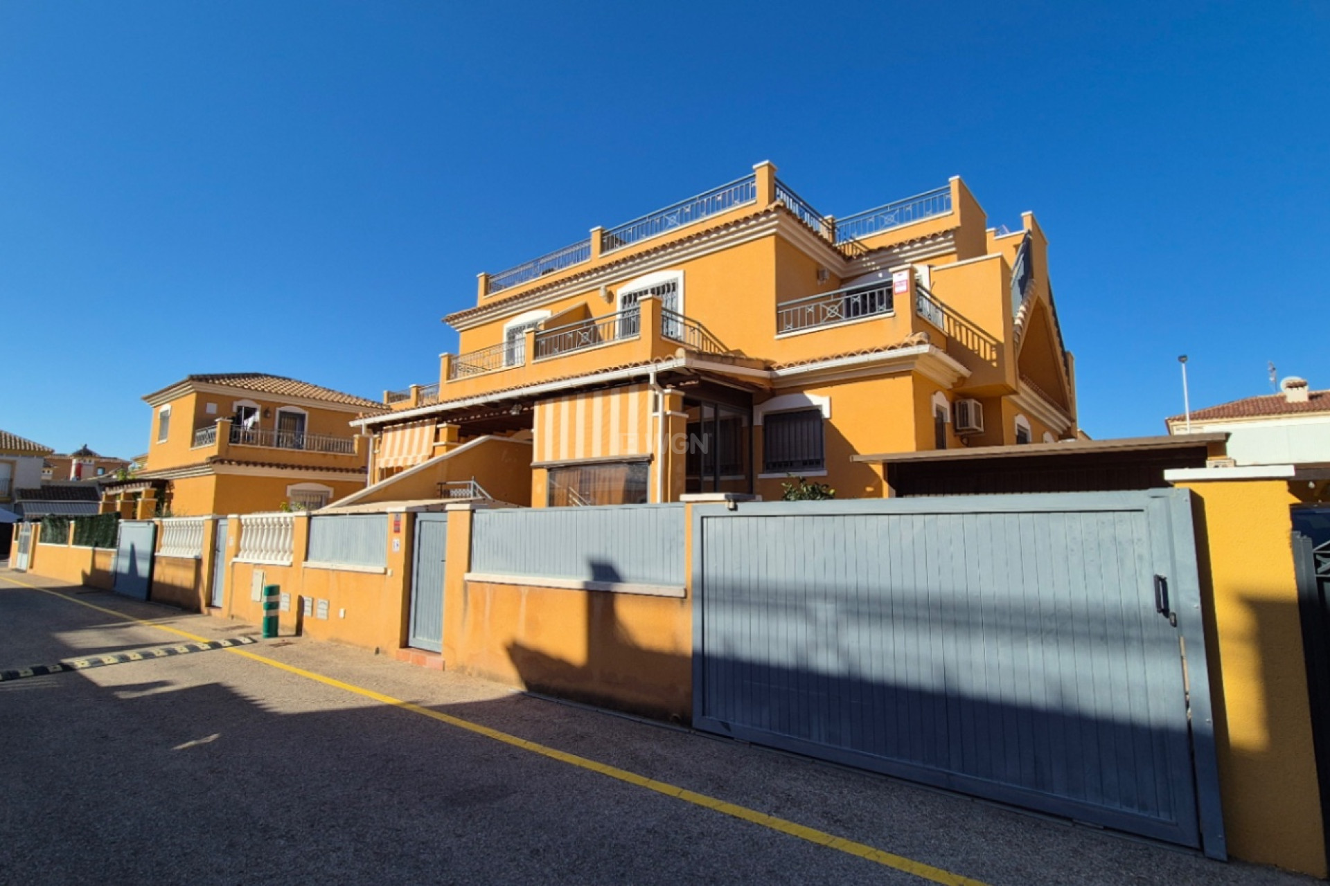 Resale - Villa - Torrevieja - Costa Blanca