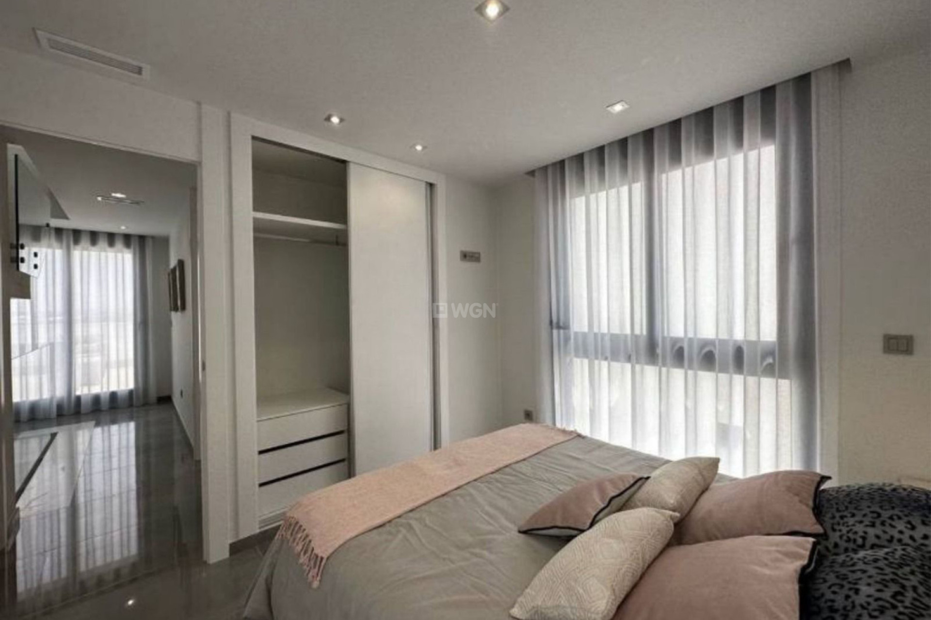 Resale - Villa - Torrevieja - Costa Blanca