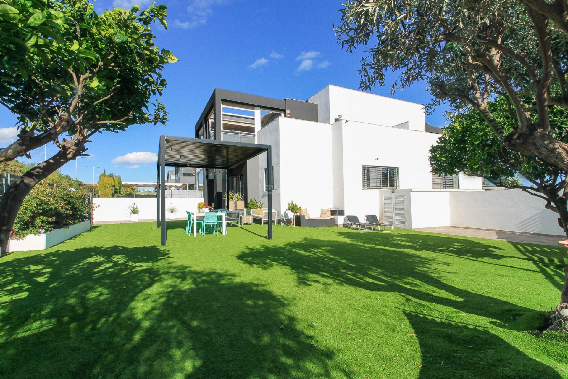 Resale - Villa - Torrevieja - Costa Blanca