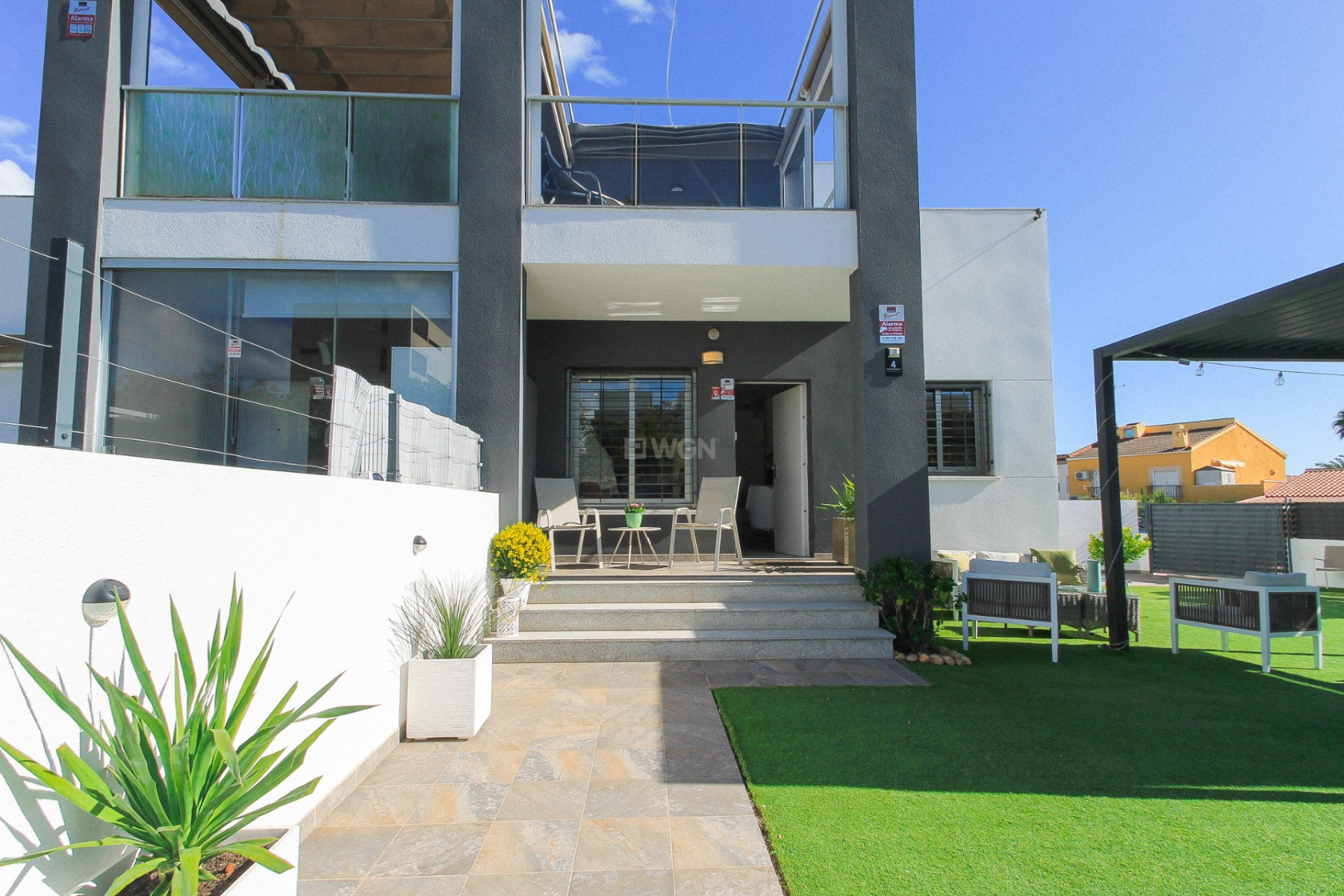 Resale - Villa - Torrevieja - Costa Blanca
