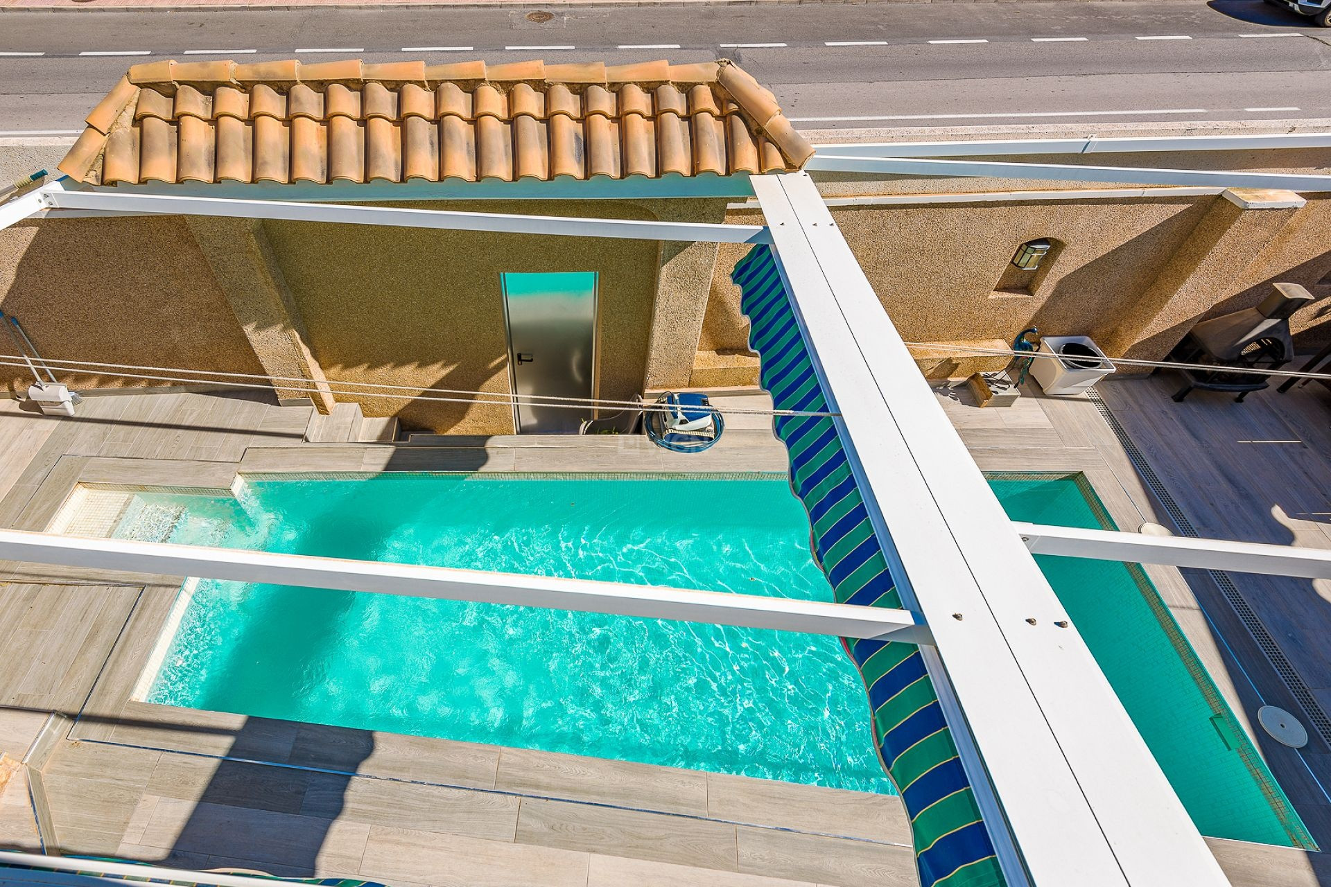 Resale - Villa - Torrevieja - Costa Blanca