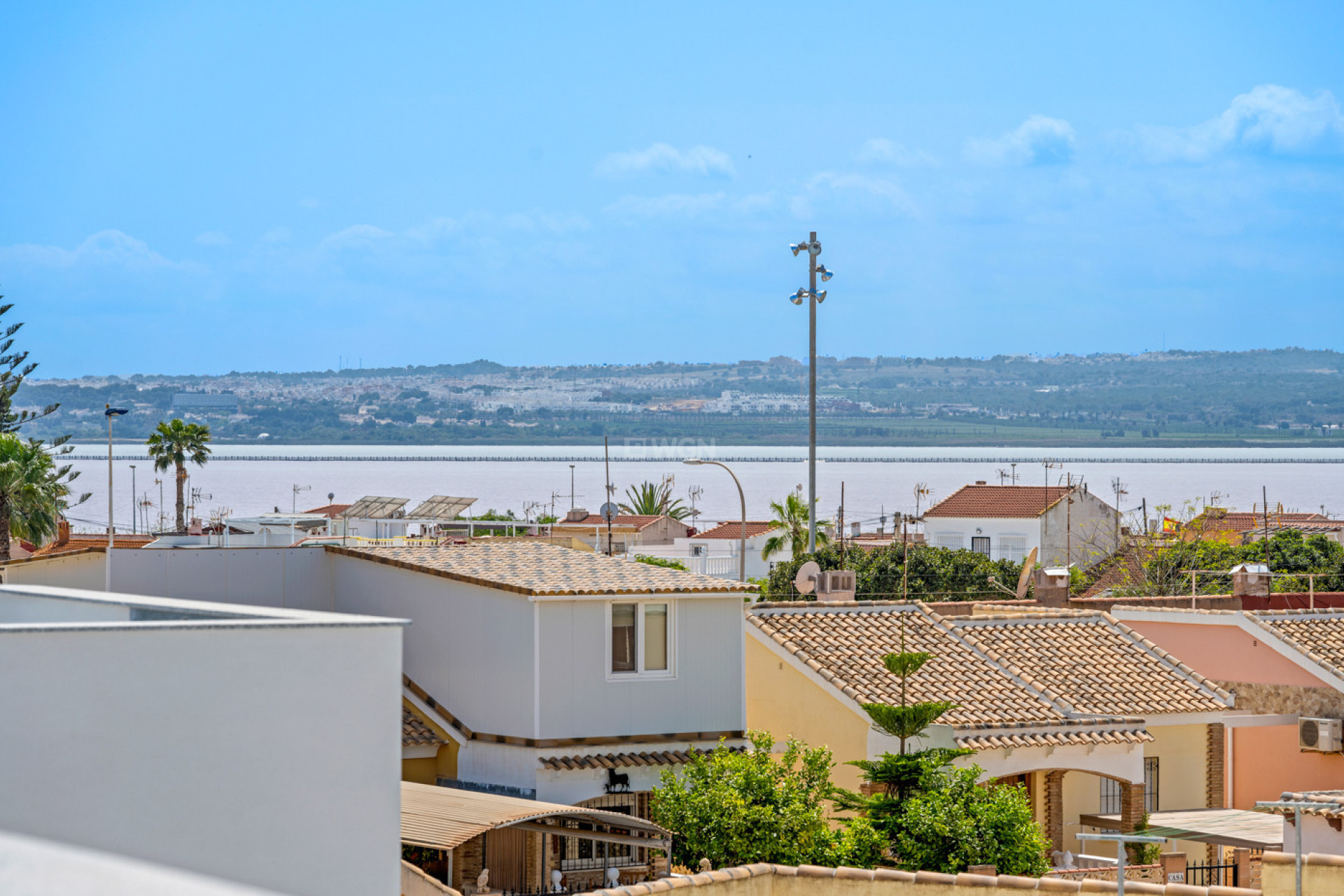 Resale - Villa - Torrevieja - Costa Blanca