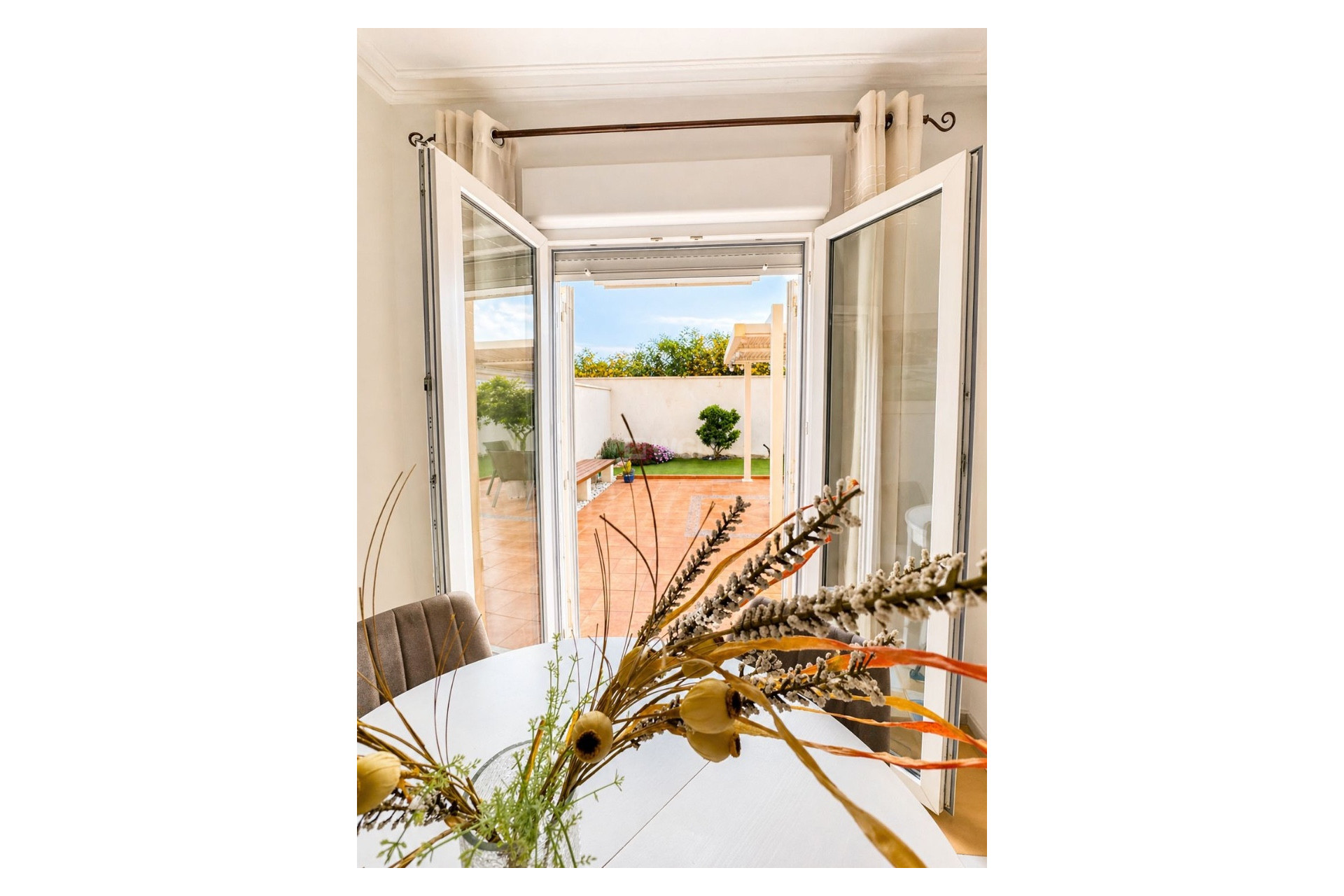 Resale - Villa - Torrevieja - Costa Blanca