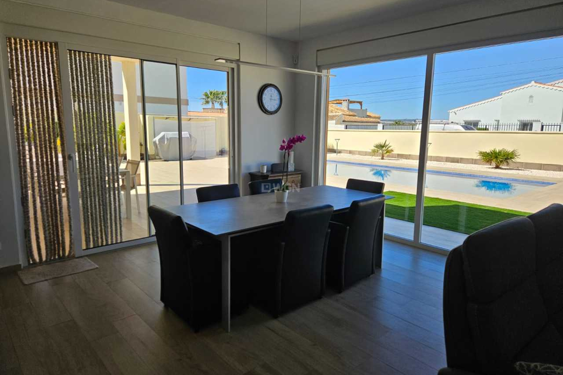 Resale - Villa - Torrevieja - Costa Blanca