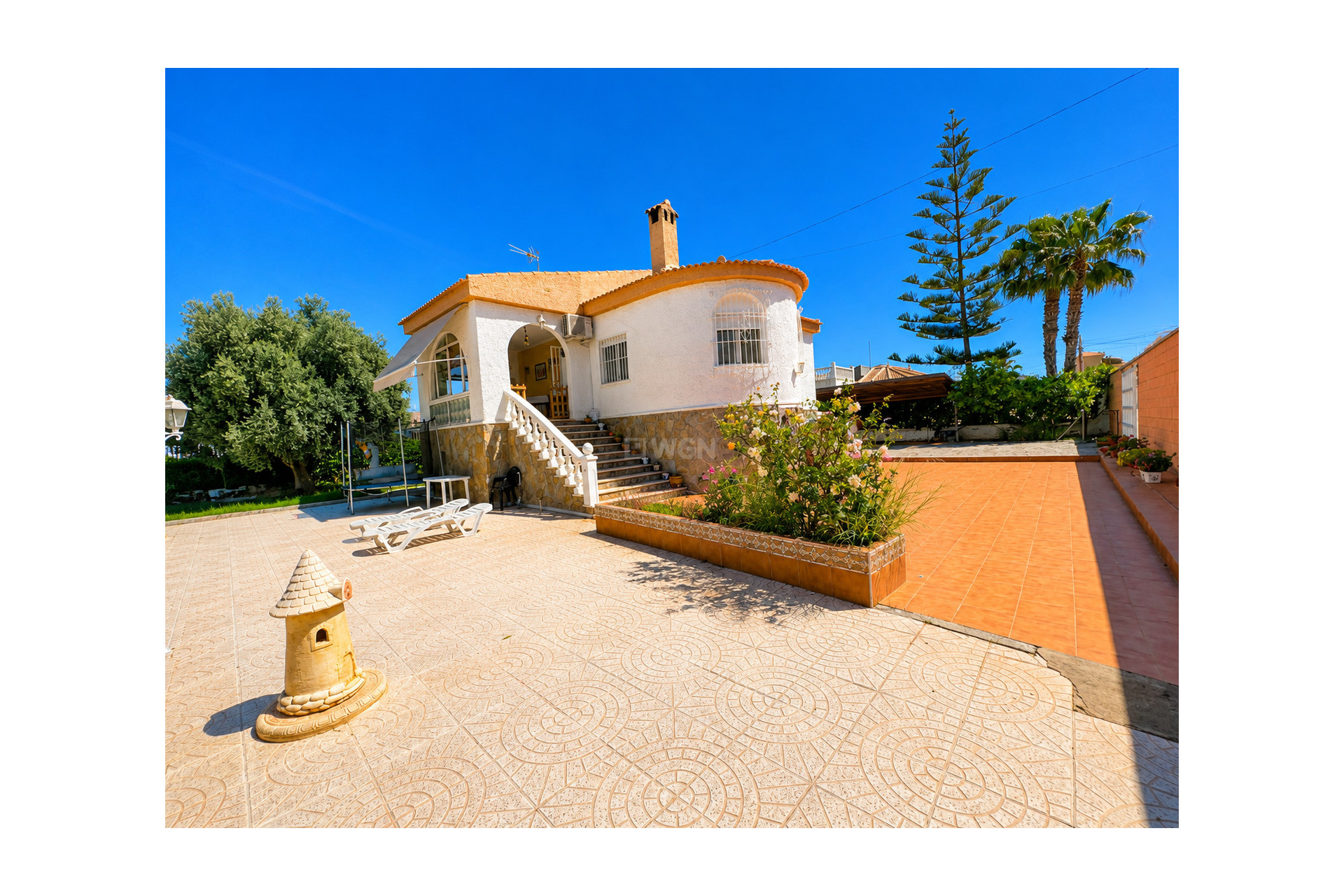 Resale - Villa - Torrevieja - Costa Blanca